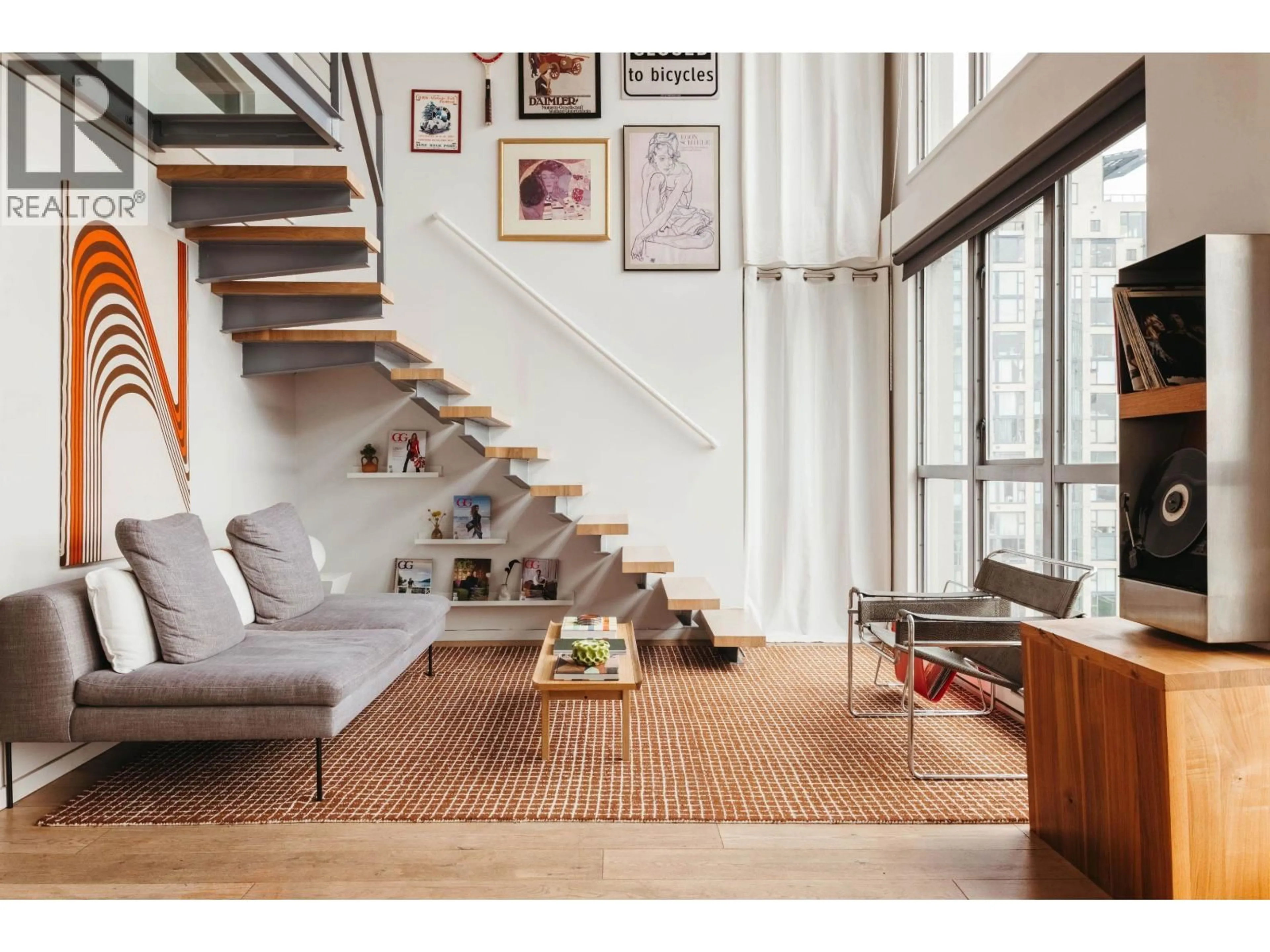 Stairs for 2008 - 1238 RICHARDS STREET, Vancouver British Columbia V6B6M6