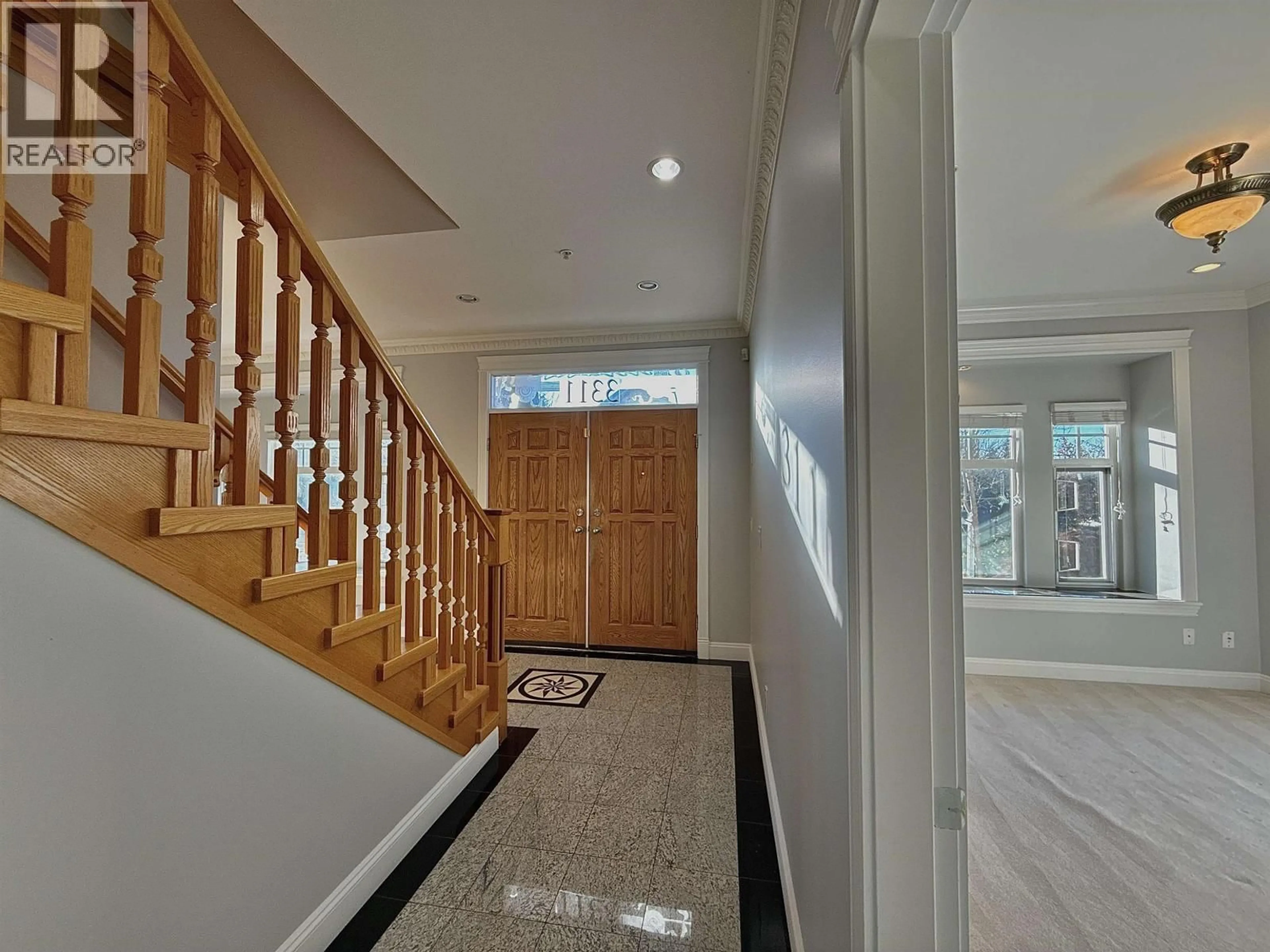 Indoor foyer for 3311 44TH AVENUE, Vancouver British Columbia V5R3B3