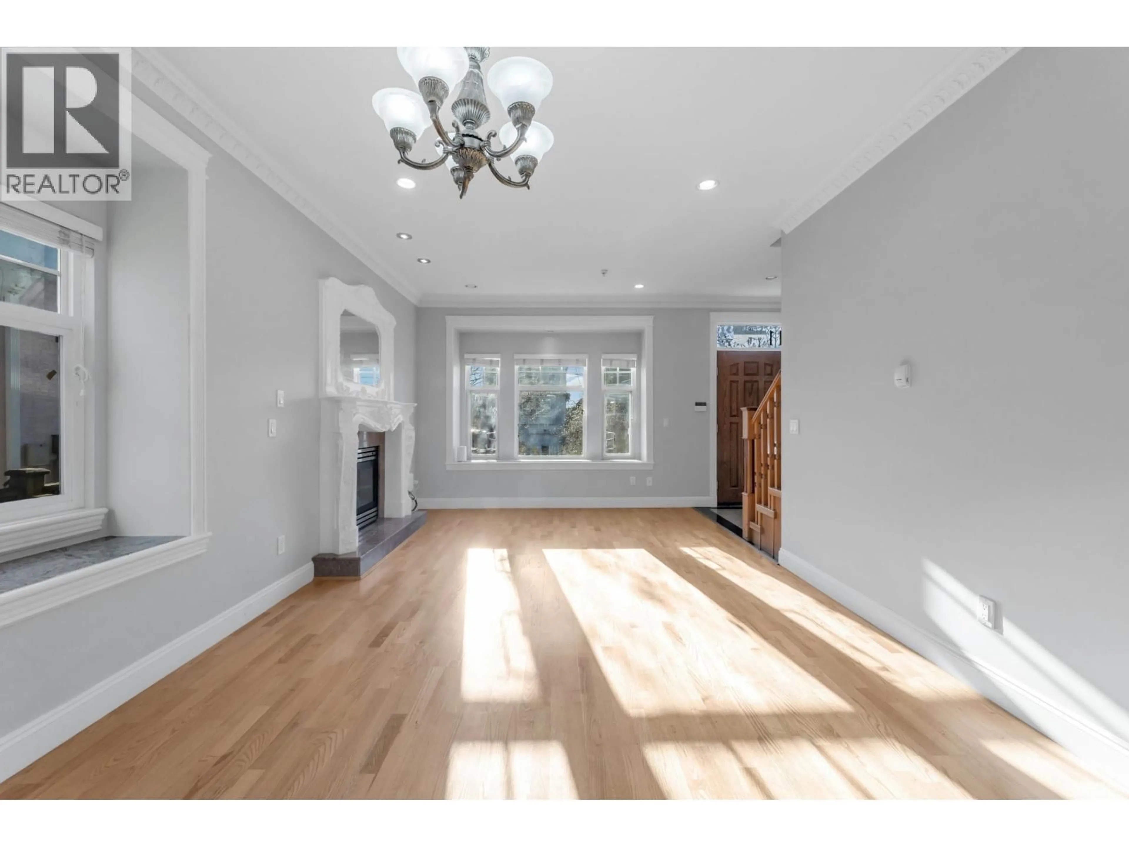 A pic of a room for 3311 44TH AVENUE, Vancouver British Columbia V5R3B3