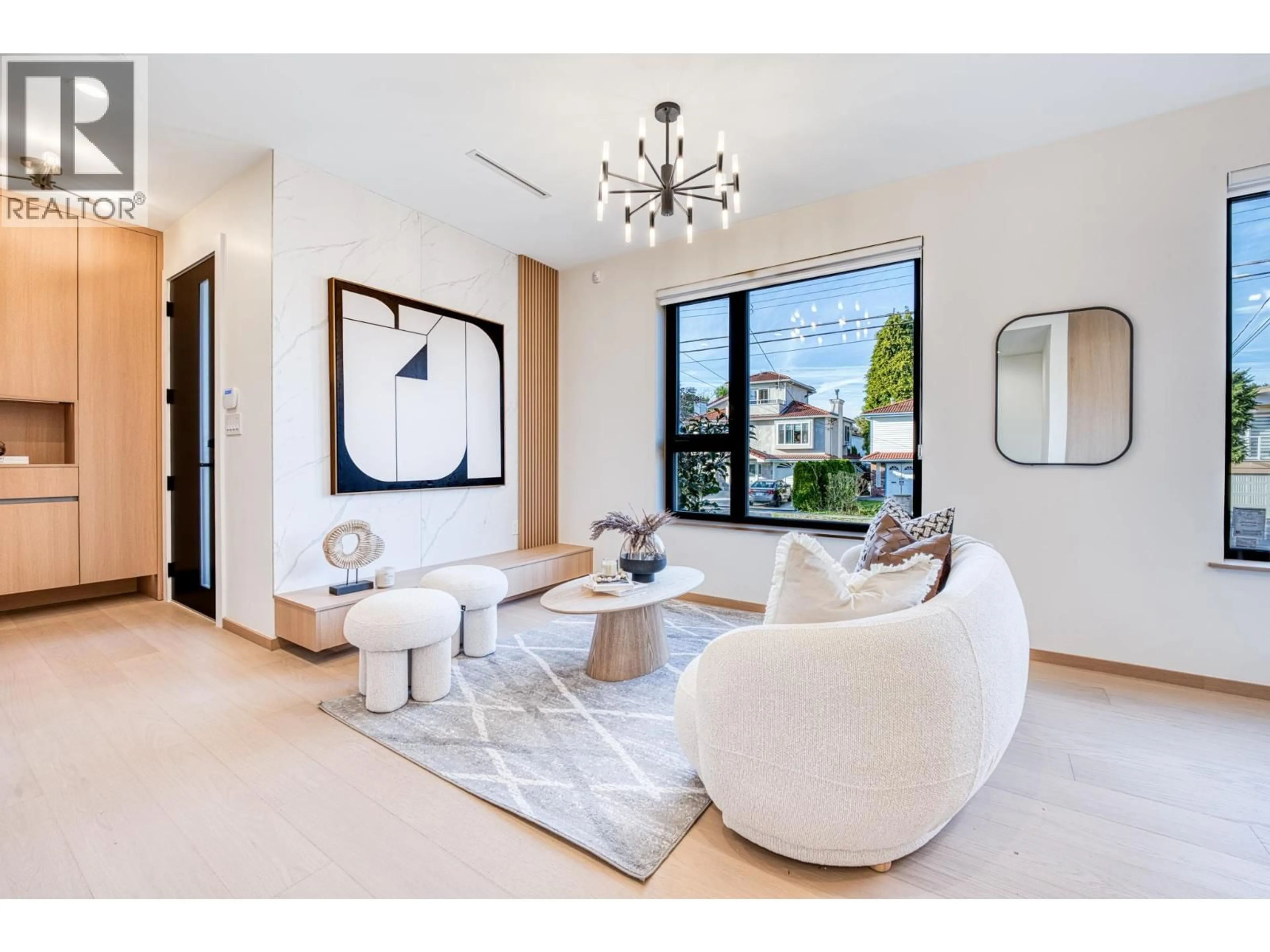 Living room with furniture, unknown for 1 - 968 55TH AVENUE, Vancouver British Columbia V5X1N9