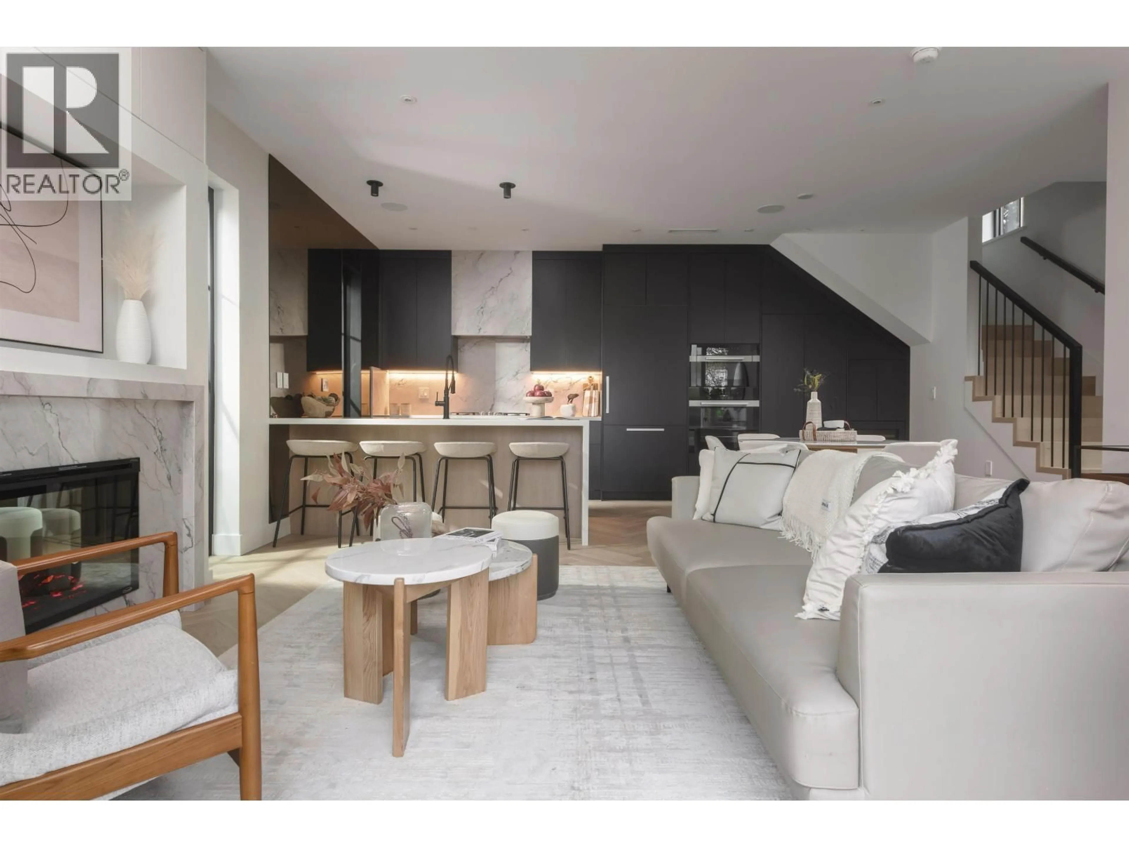 Open concept kitchen, unknown for 1 - 240 37TH AVENUE, Vancouver British Columbia V5W1E6