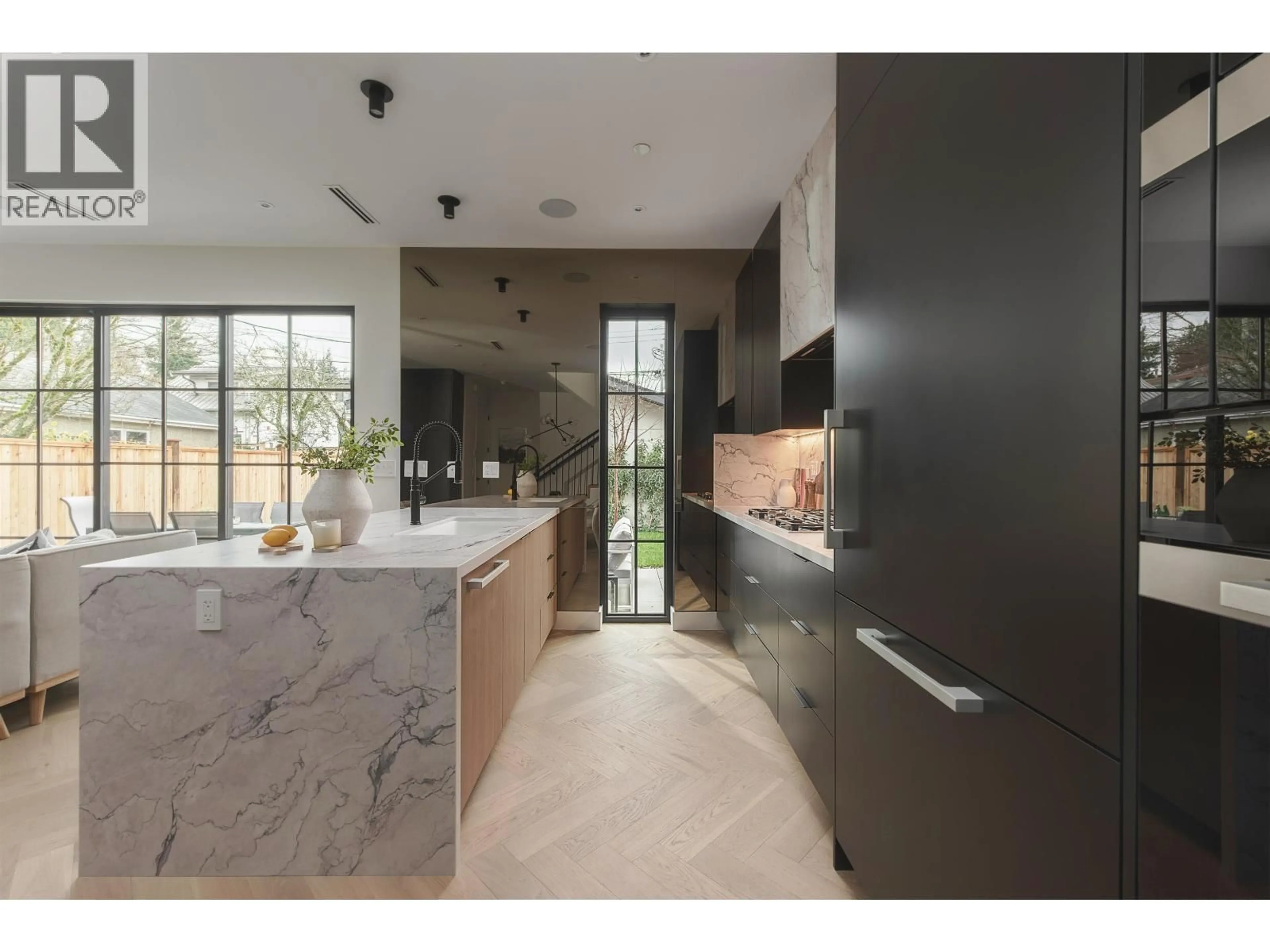 Contemporary kitchen, ceramic/tile floor for 2 - 240 37TH AVENUE, Vancouver British Columbia V5W1E6