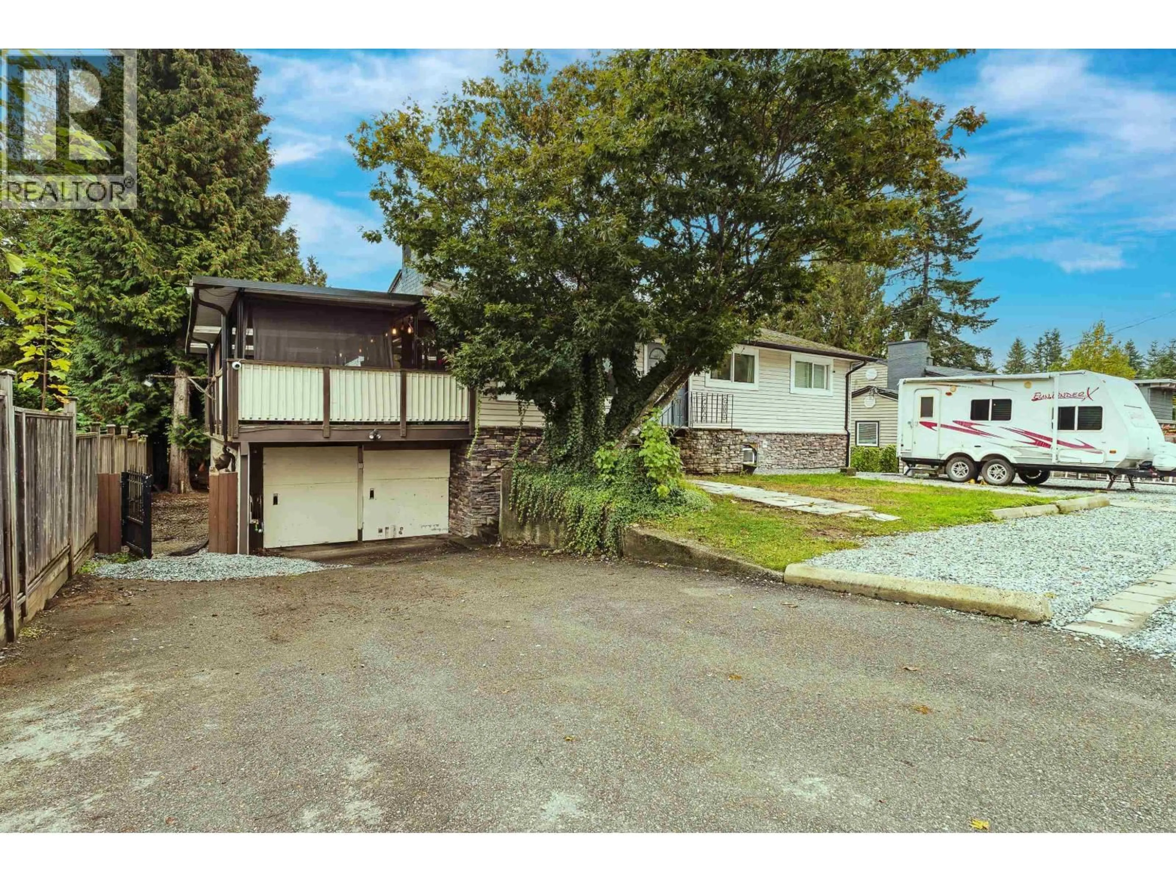 A pic from outside/outdoor area/front of a property/back of a property/a pic from drone, street for 12250 218 STREET, Maple Ridge British Columbia V2X5M5
