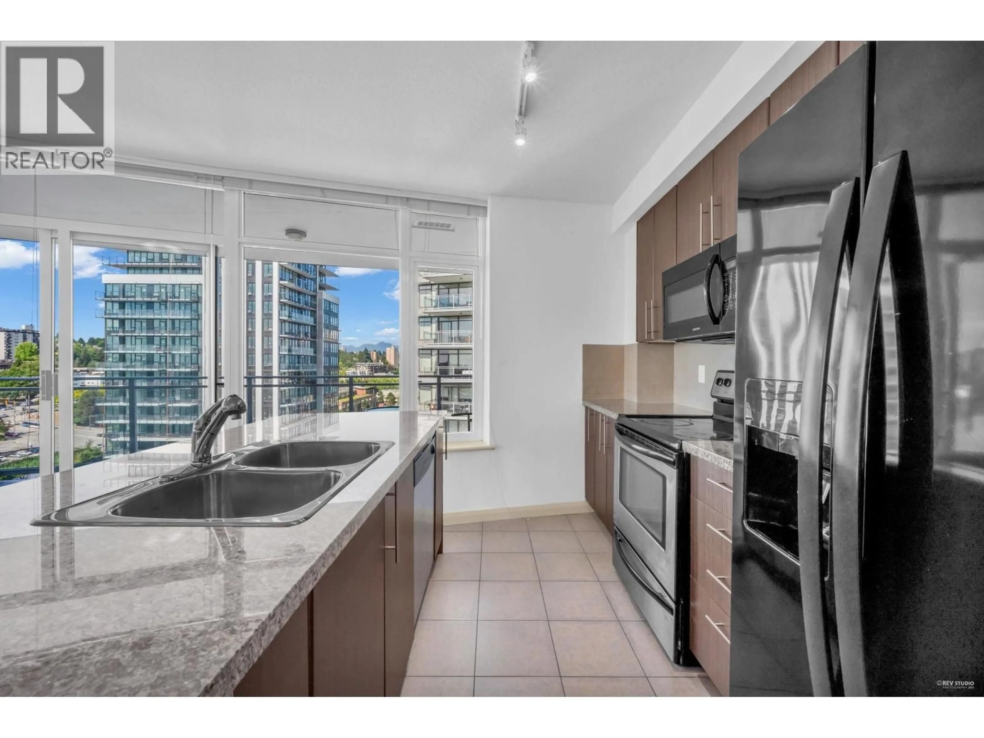 Standard kitchen, unknown for 2706 - 898 CARNARVON STREET, New Westminster British Columbia V3M0C3