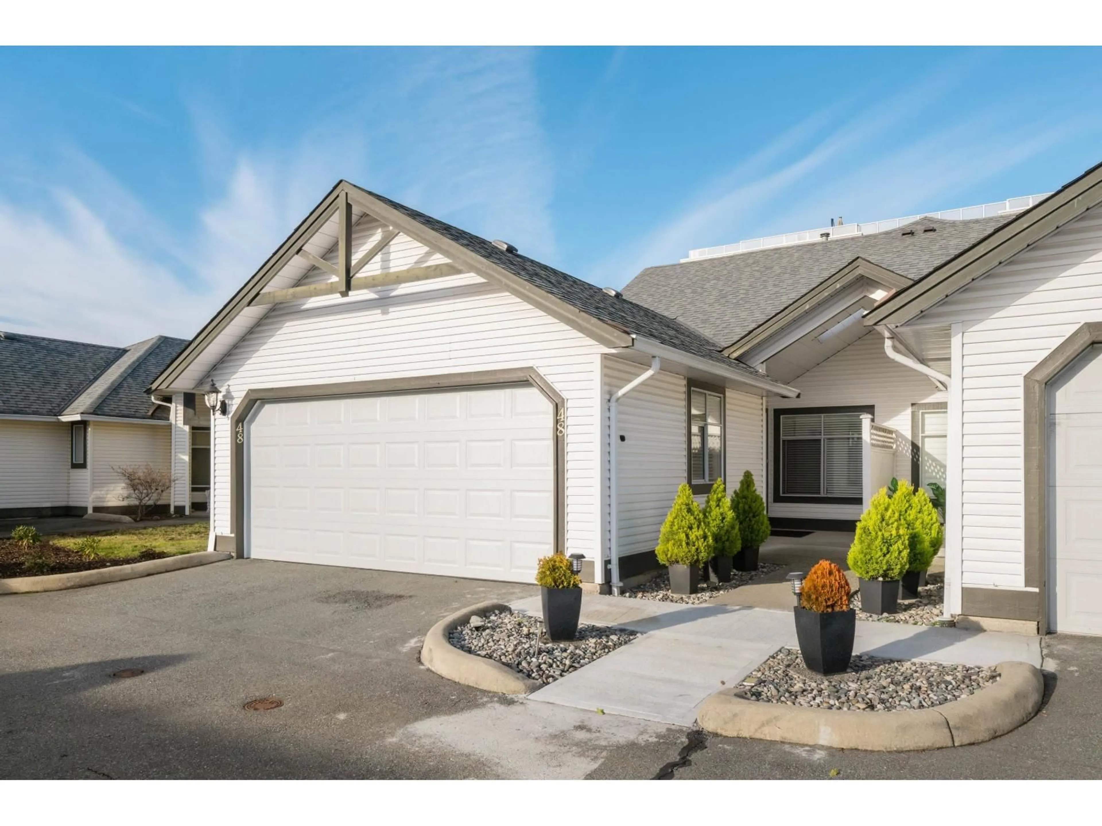 Unknown for 48 - 19649 53 AVENUE, Langley British Columbia V3A8C5