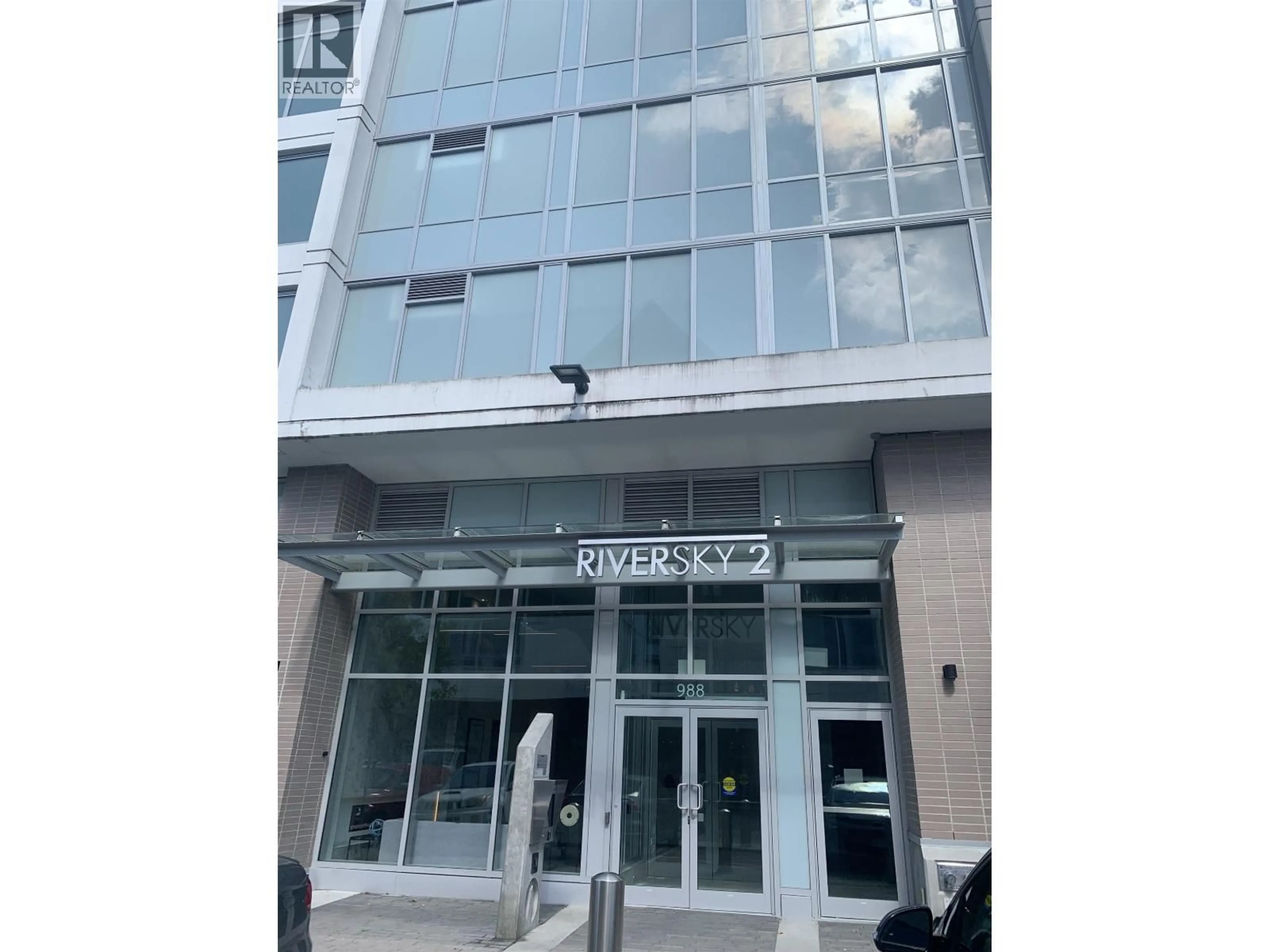 Indoor foyer for 2512 - 988 QUAYSIDE DRIVE, New Westminster British Columbia V3M0L5