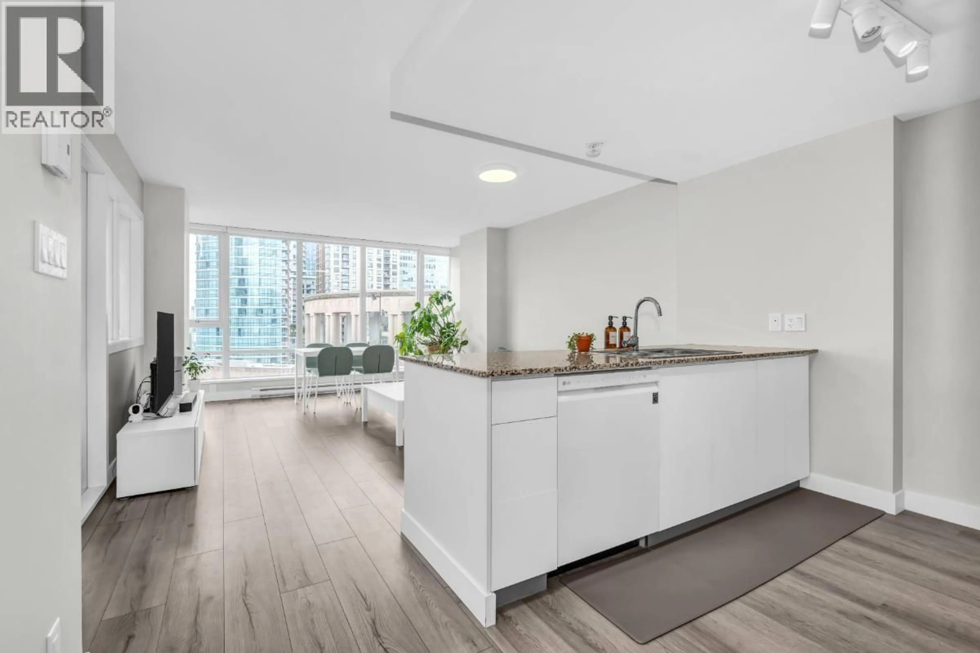 Open concept kitchen, unknown for 1805 - 788 HAMILTON STREET, Vancouver British Columbia V6B0E9