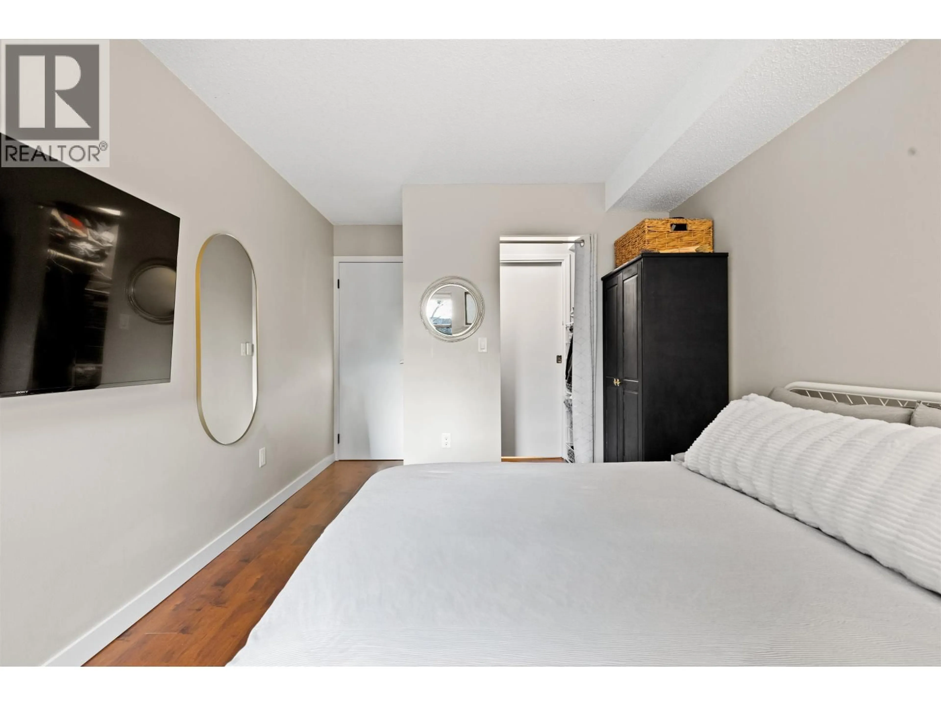 A pic of a room for 109 - 423 AGNES STREET, New Westminster British Columbia V3L1G2