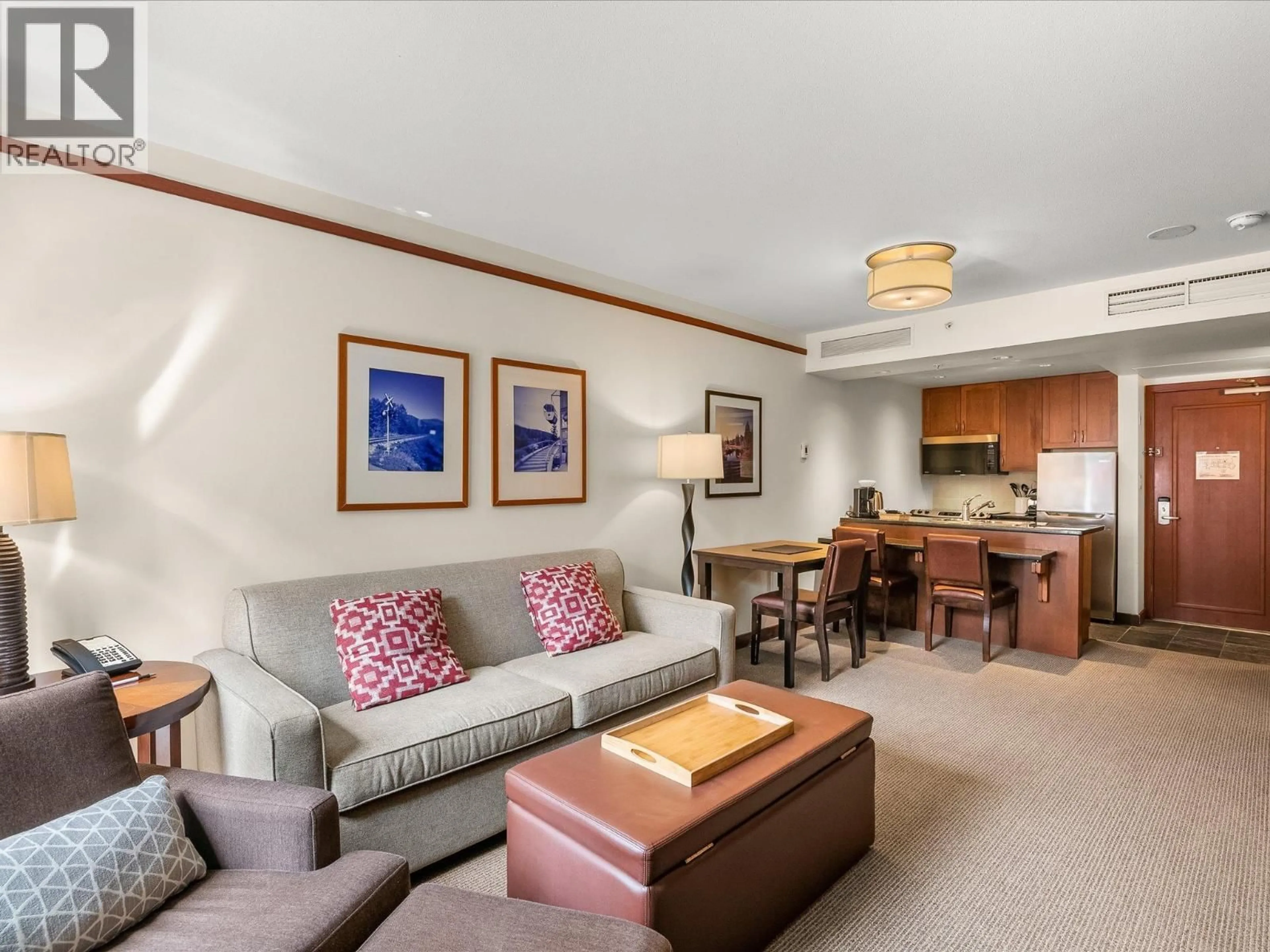 Living room with furniture, unknown for 3303 - 4299 BLACKCOMB WAY, Whistler British Columbia V8E0X3