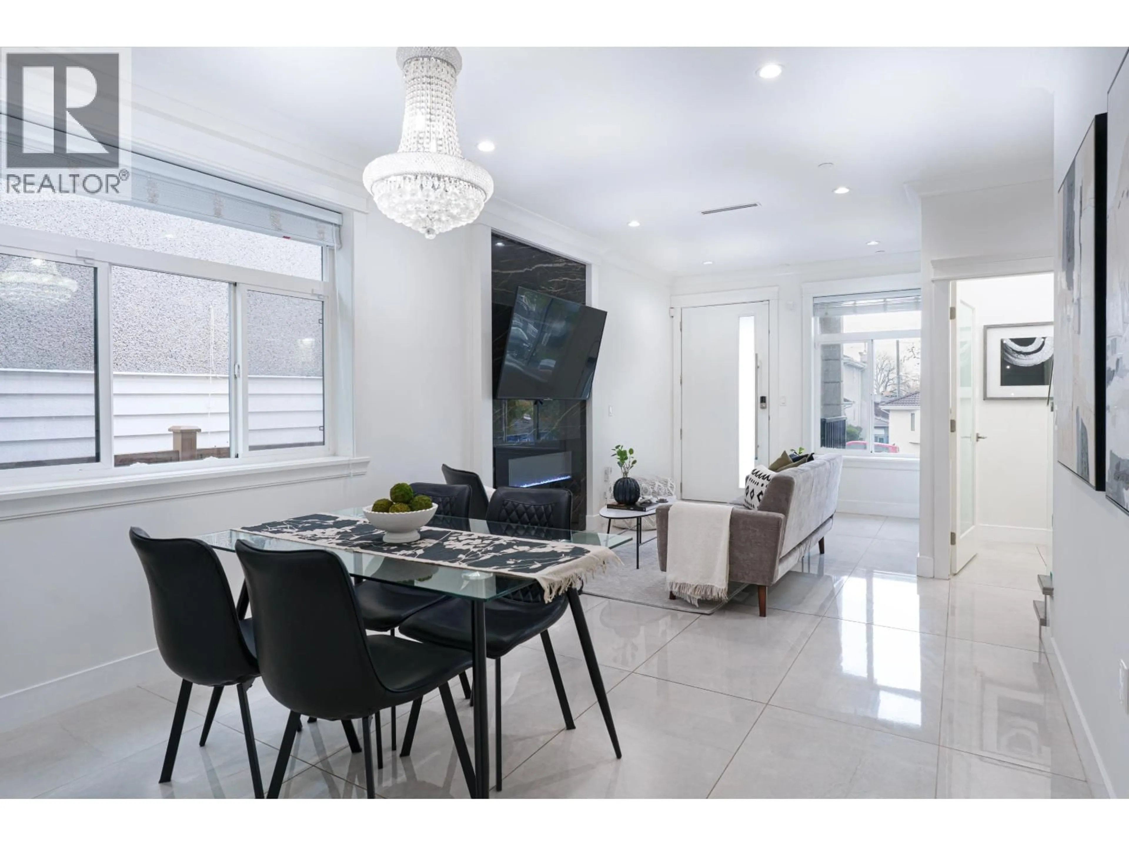 Unknown for 3216 VIMY CRESCENT, Vancouver British Columbia V5M4B4