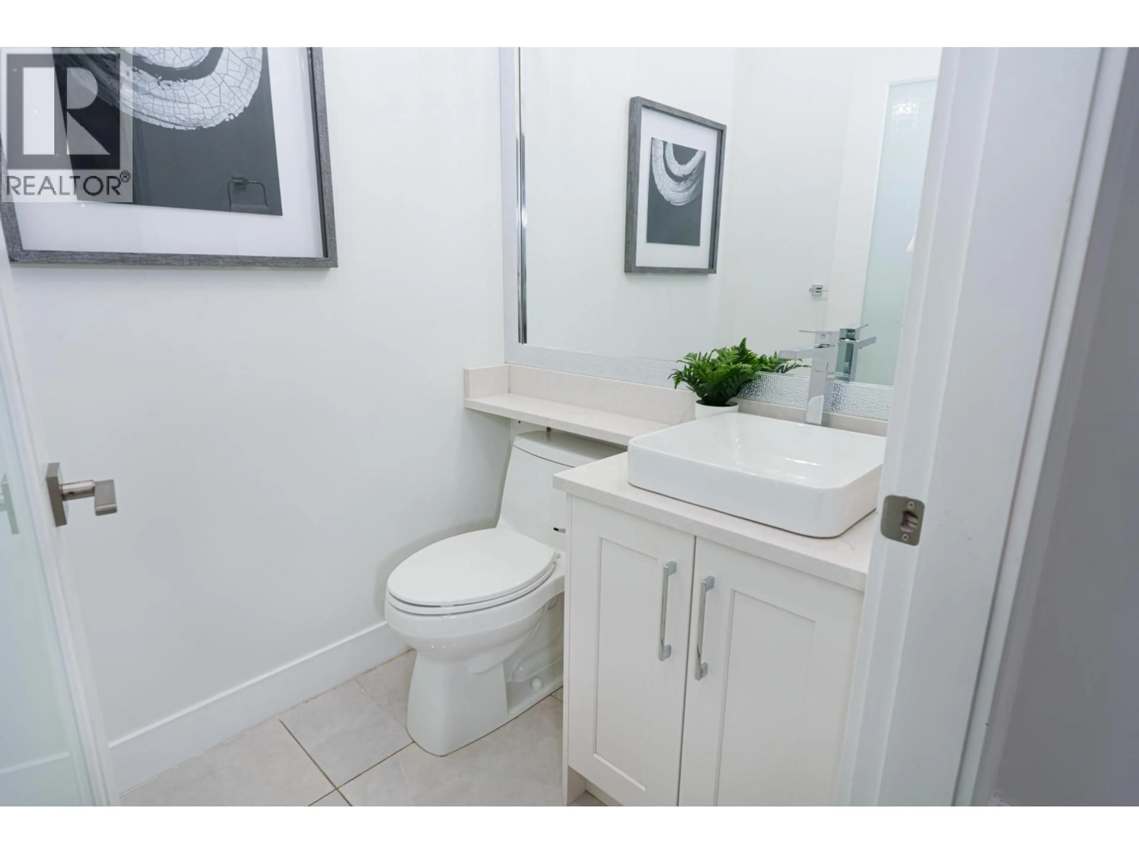Standard bathroom, ceramic/tile floor for 3216 VIMY CRESCENT, Vancouver British Columbia V5M4B4