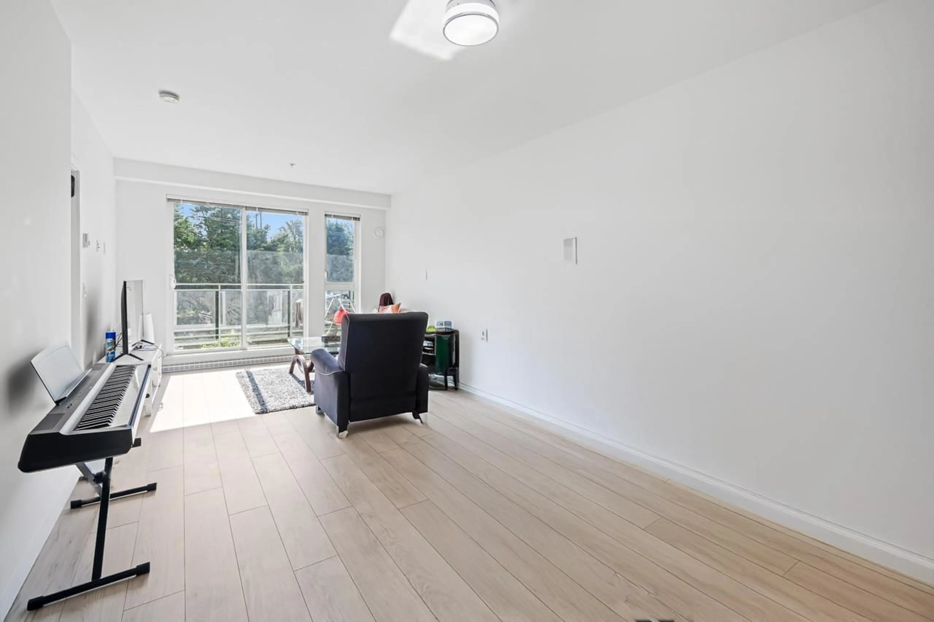 A pic of a room for 314 - 10603 140 STREET, Surrey British Columbia V3T0M8