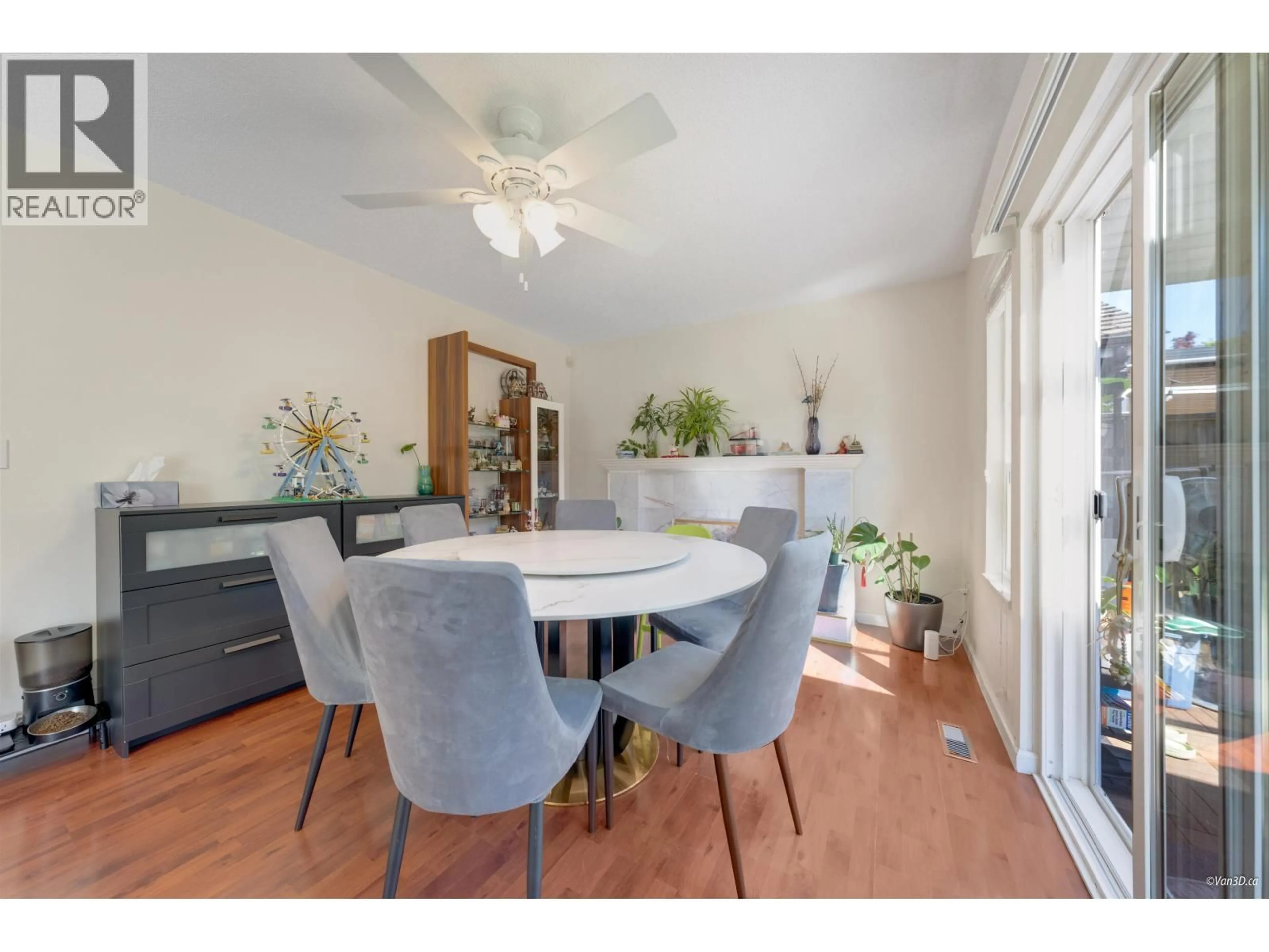 Dining room, unknown for 8366 DAYTON COURT, Richmond British Columbia V6Y3H6