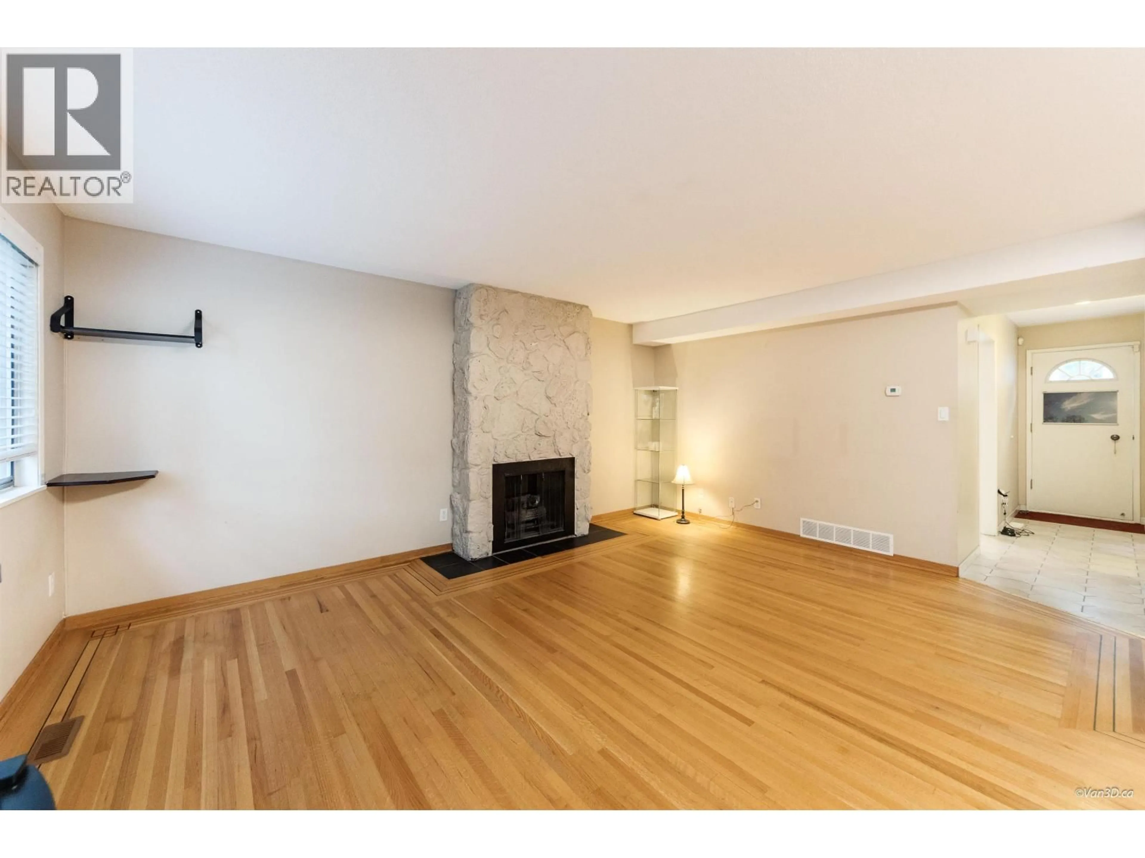 A pic of a room for 7305 CORONADO DRIVE, Burnaby British Columbia V5A1P9