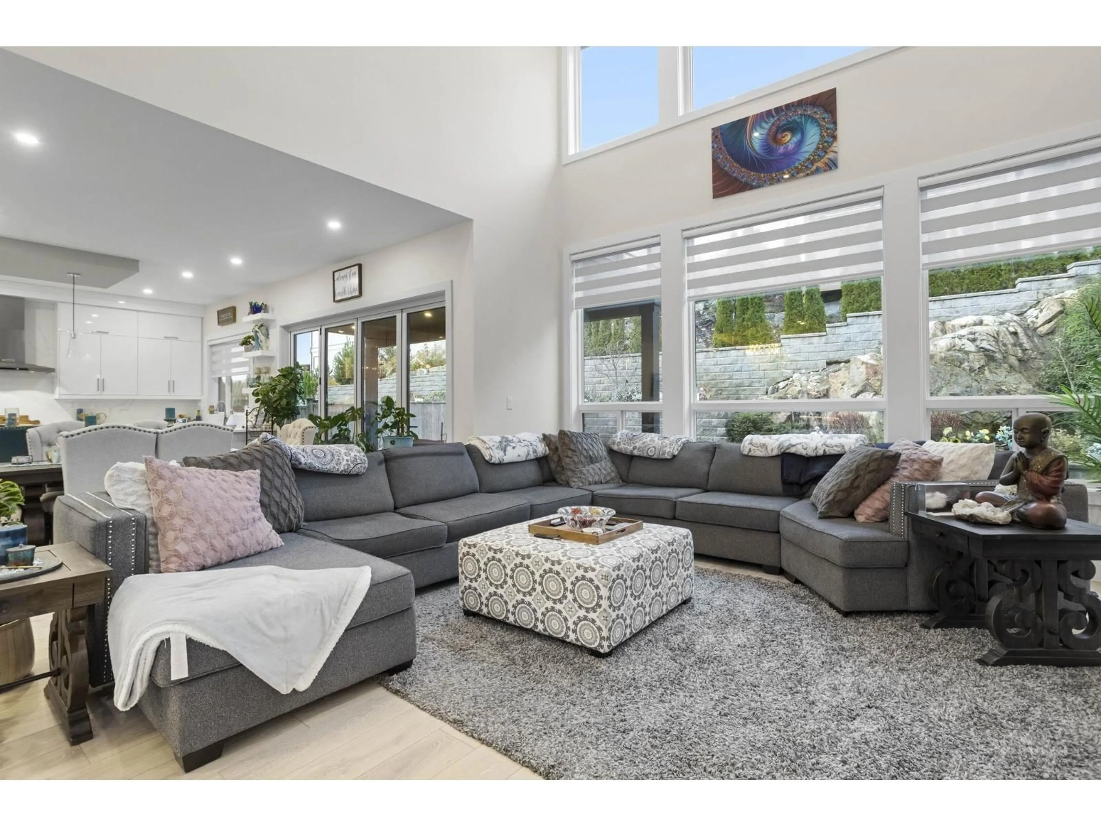 Living room with furniture, unknown for 2727 MONTANA PLACE, Abbotsford British Columbia V3G0G8