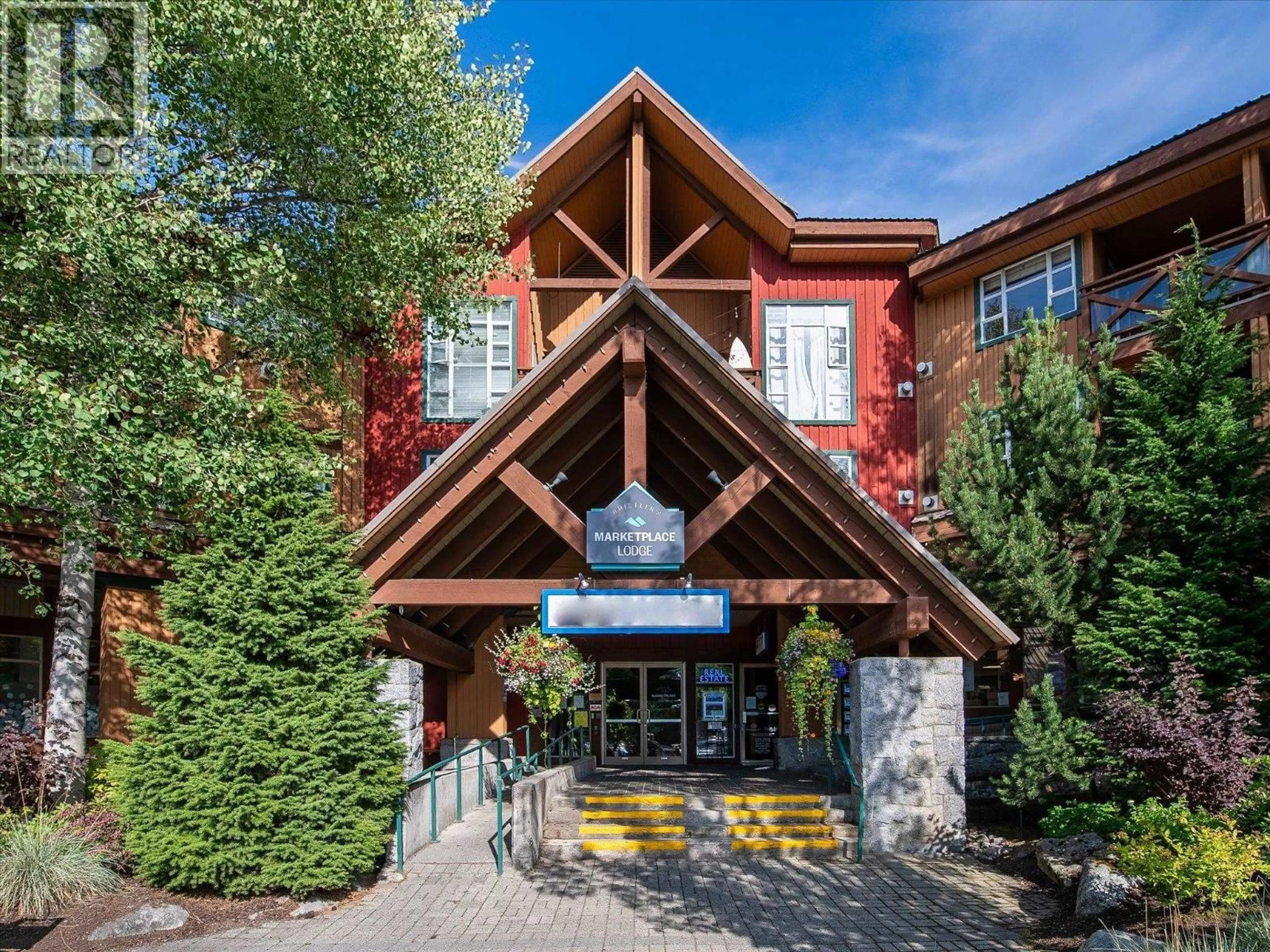 Indoor foyer for 309 - 4360 LORIMER ROAD, Whistler British Columbia V8E1A5