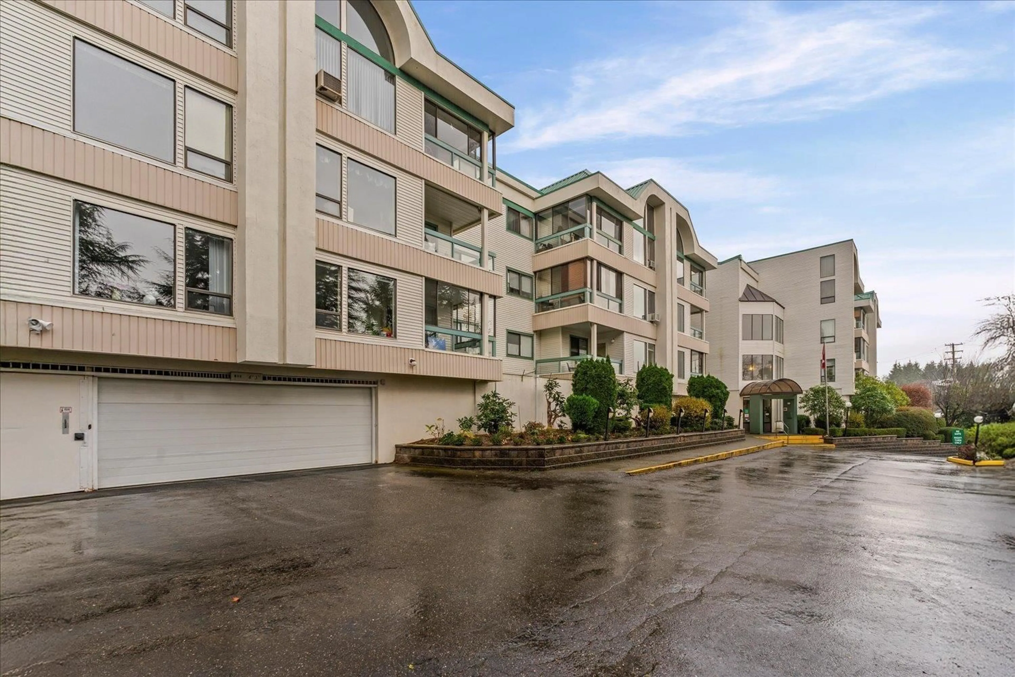 Unknown for 113 - 33030 GEORGE FERGUSON WAY, Abbotsford British Columbia V2S6Y2