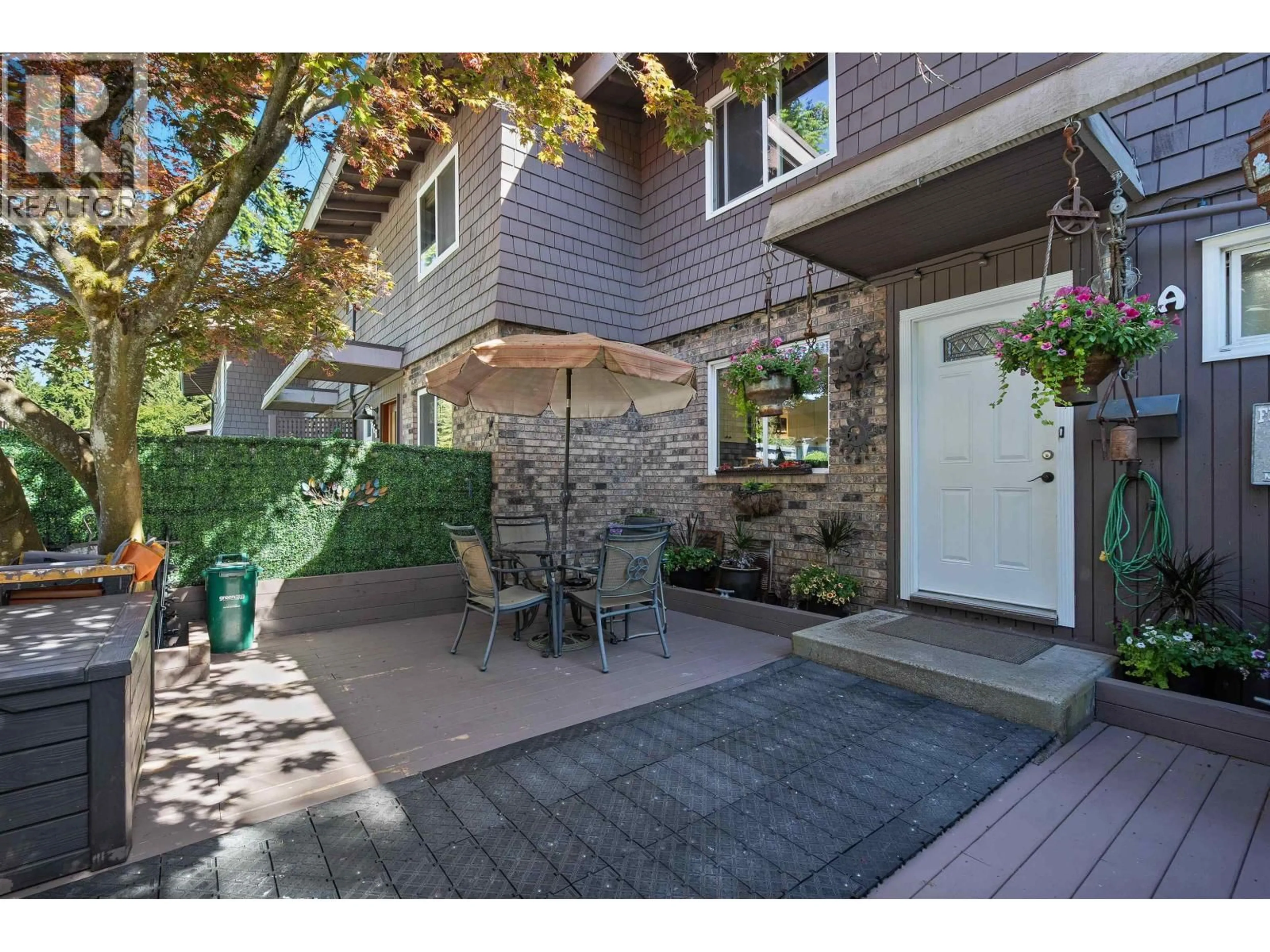 Patio, street for 268A EVERGREEN DRIVE, Port Moody British Columbia V3H1S2