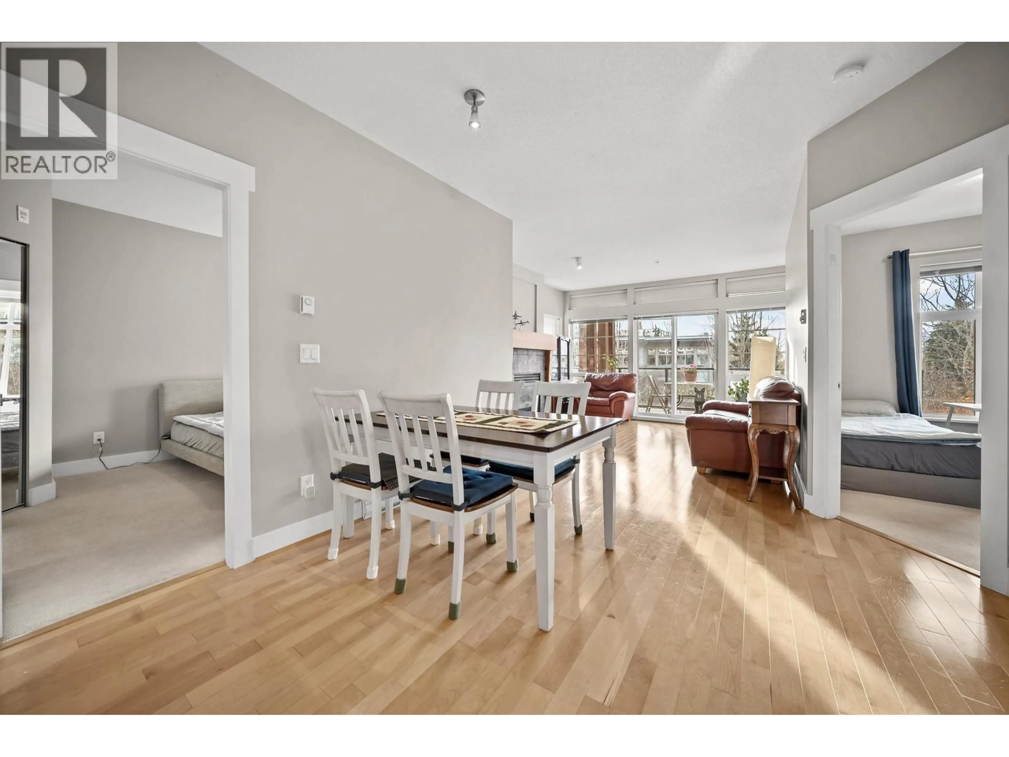 Dining room, wood/laminate floor for 300 - 6328 LARKIN DRIVE, Vancouver British Columbia V6T2K2