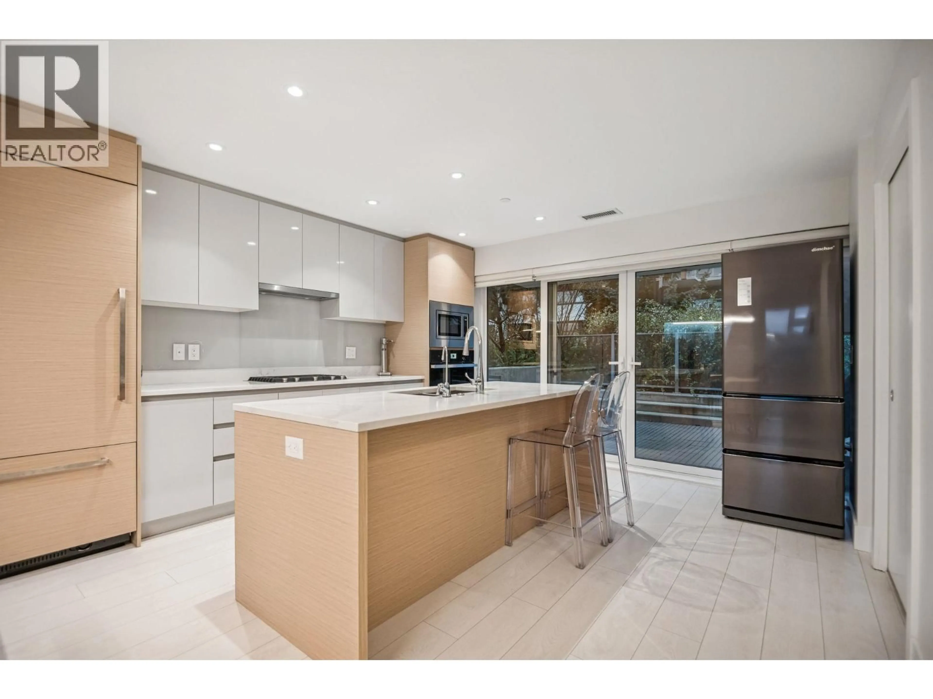 Open concept kitchen, ceramic/tile floor for 9 - 8589 RIVERGRASS DRIVE, Vancouver British Columbia V5S0J7