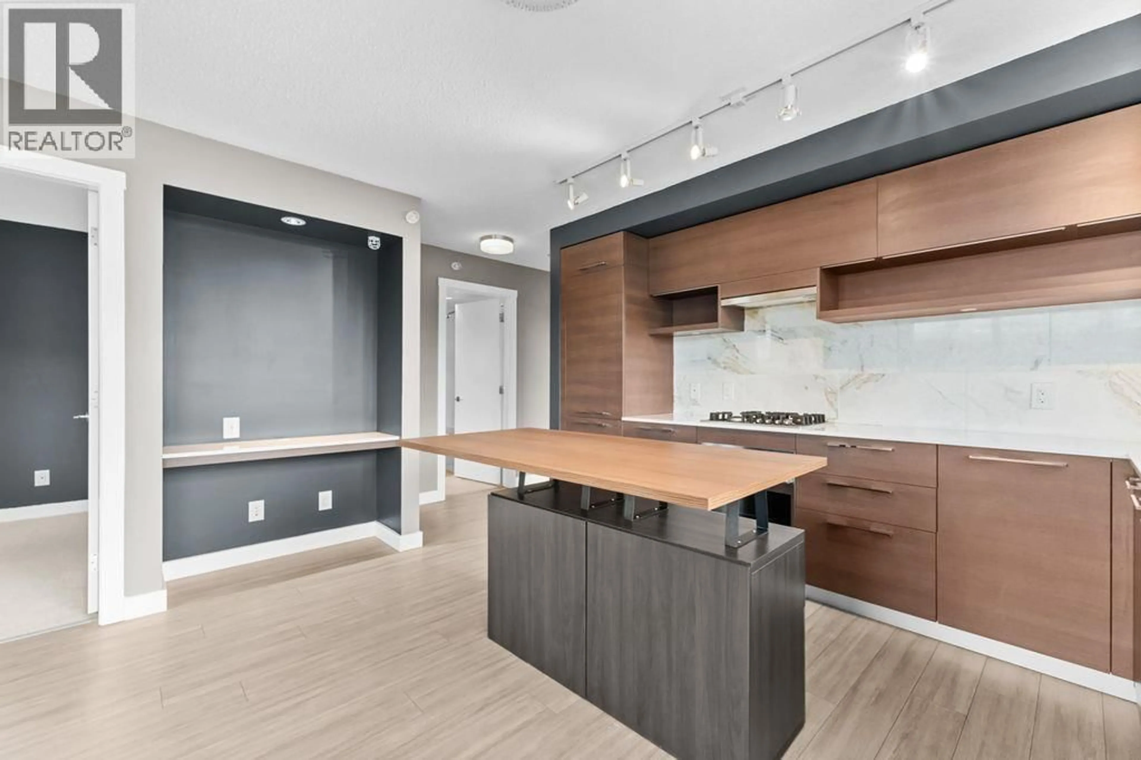 Open concept kitchen, unknown for 2404 - 570 EMERSON STREET, Coquitlam British Columbia V3J0G3