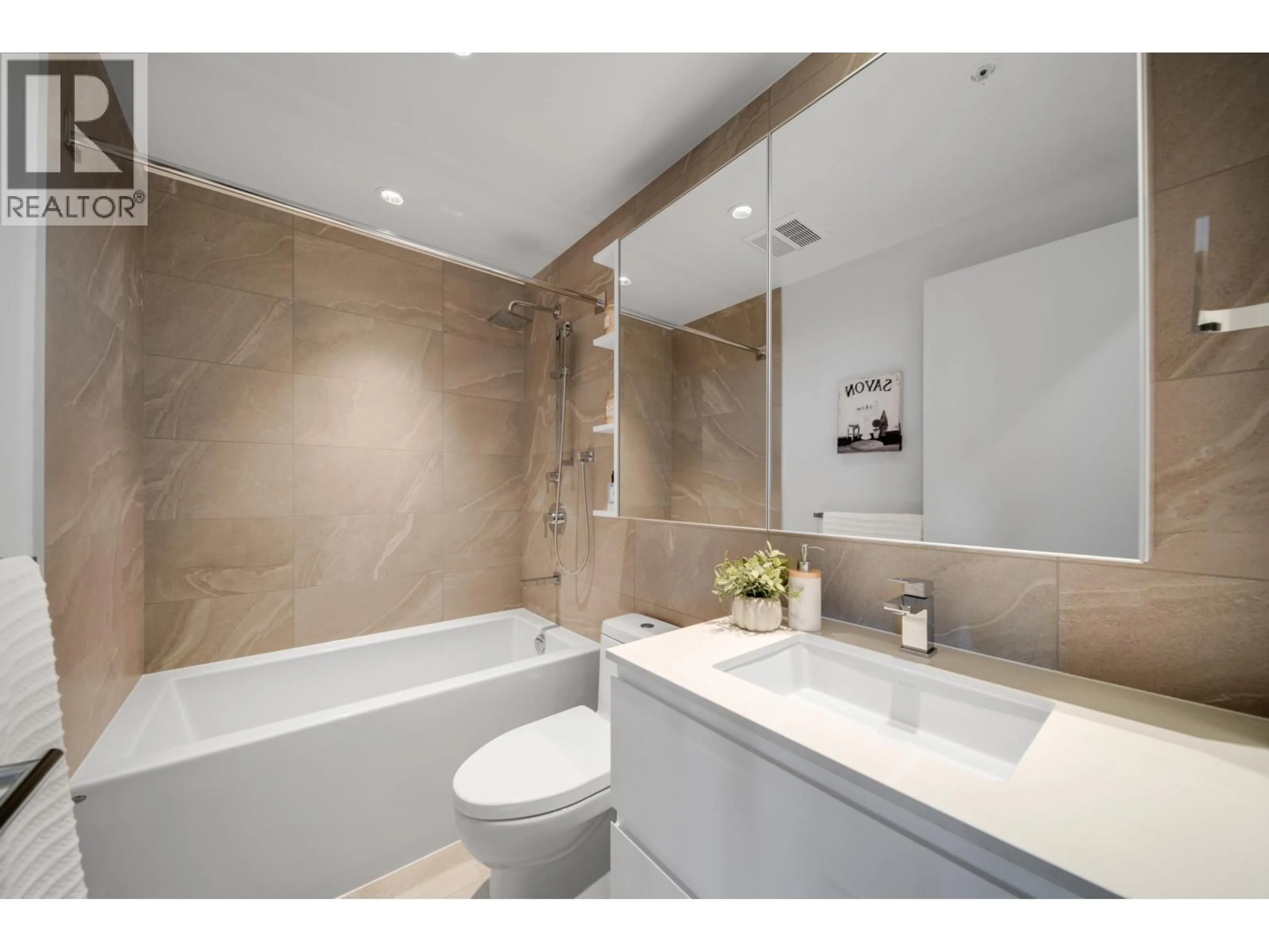 Contemporary bathroom, ceramic/tile floor for 1203 - 6500 MINORU BOULEVARD, Richmond British Columbia V6Y0N2