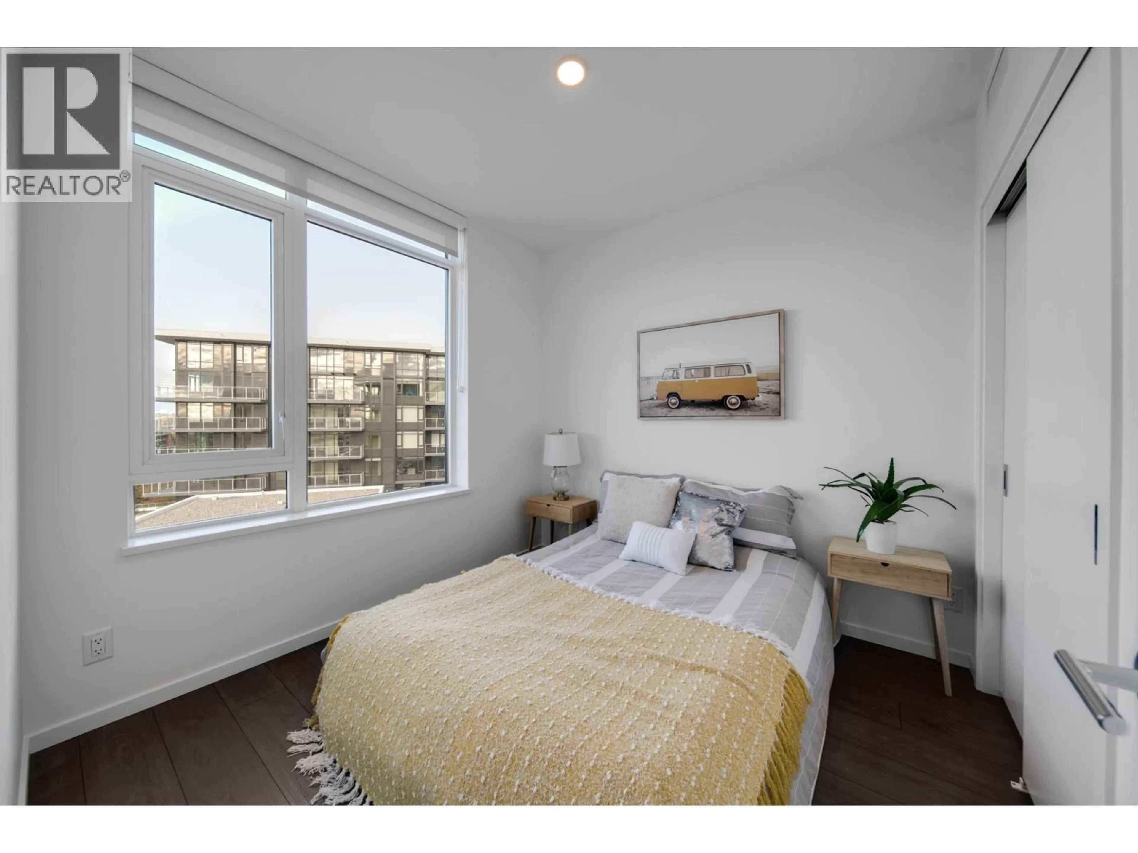 Bedroom with bed, wood/laminate floor for 1203 - 6500 MINORU BOULEVARD, Richmond British Columbia V6Y0N2