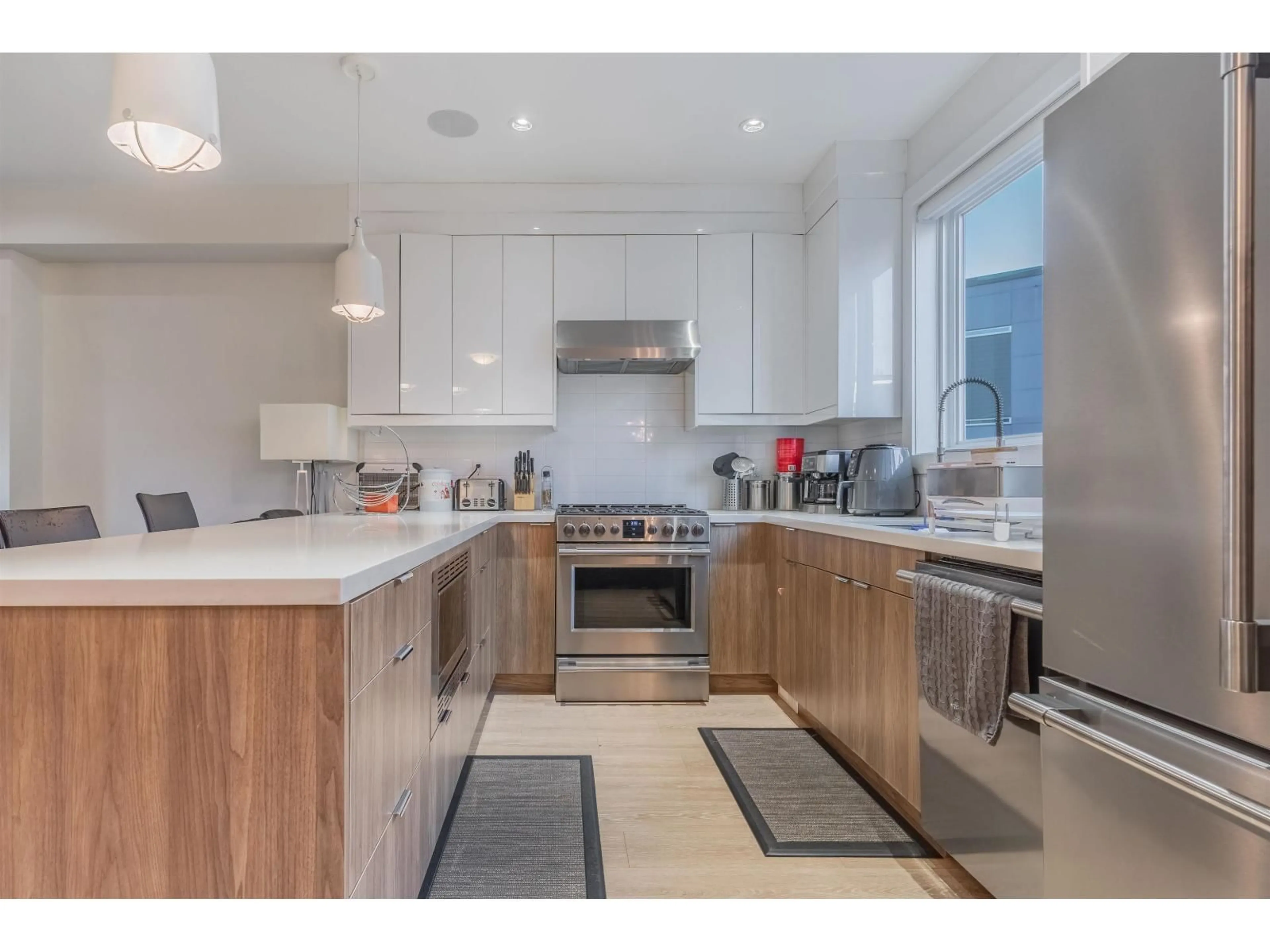 Open concept kitchen, unknown for 13 - 1670 160 STREET, Surrey British Columbia V4A0C6