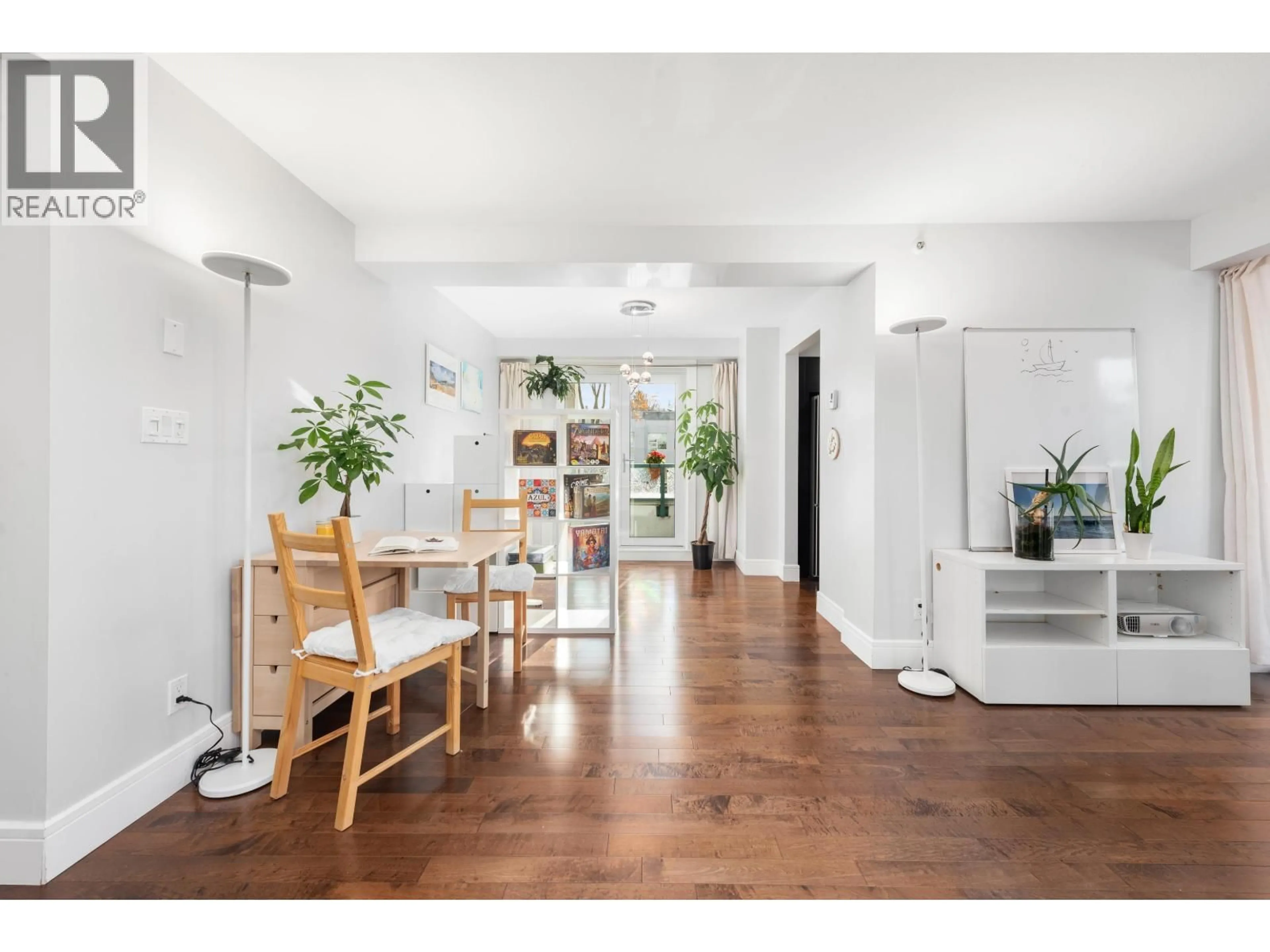 Unknown for 206 - 2988 ALDER STREET, Vancouver British Columbia V6H4C3