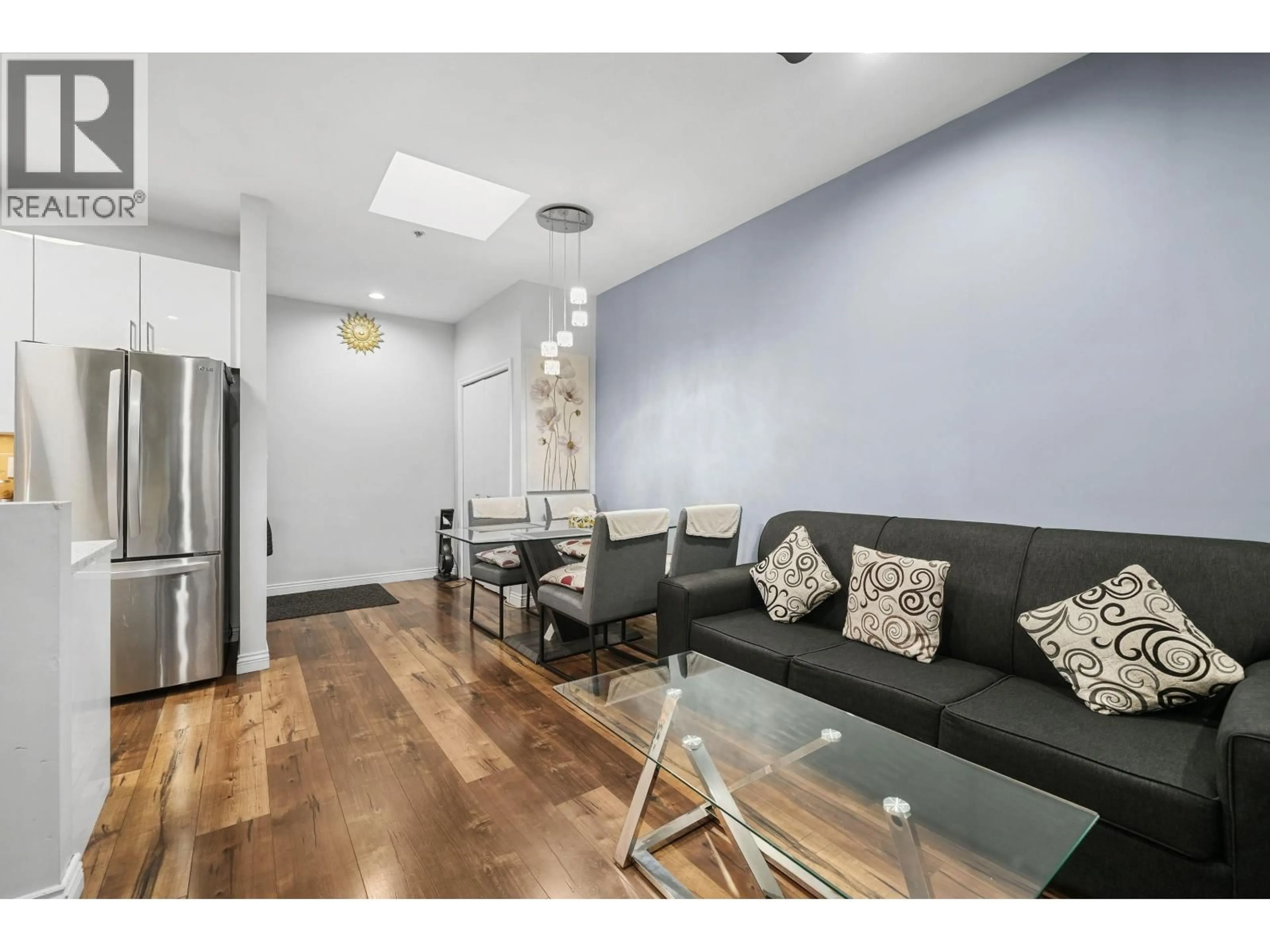 Unknown for 203 - 6460 MAIN STREET, Vancouver British Columbia V5W2V4