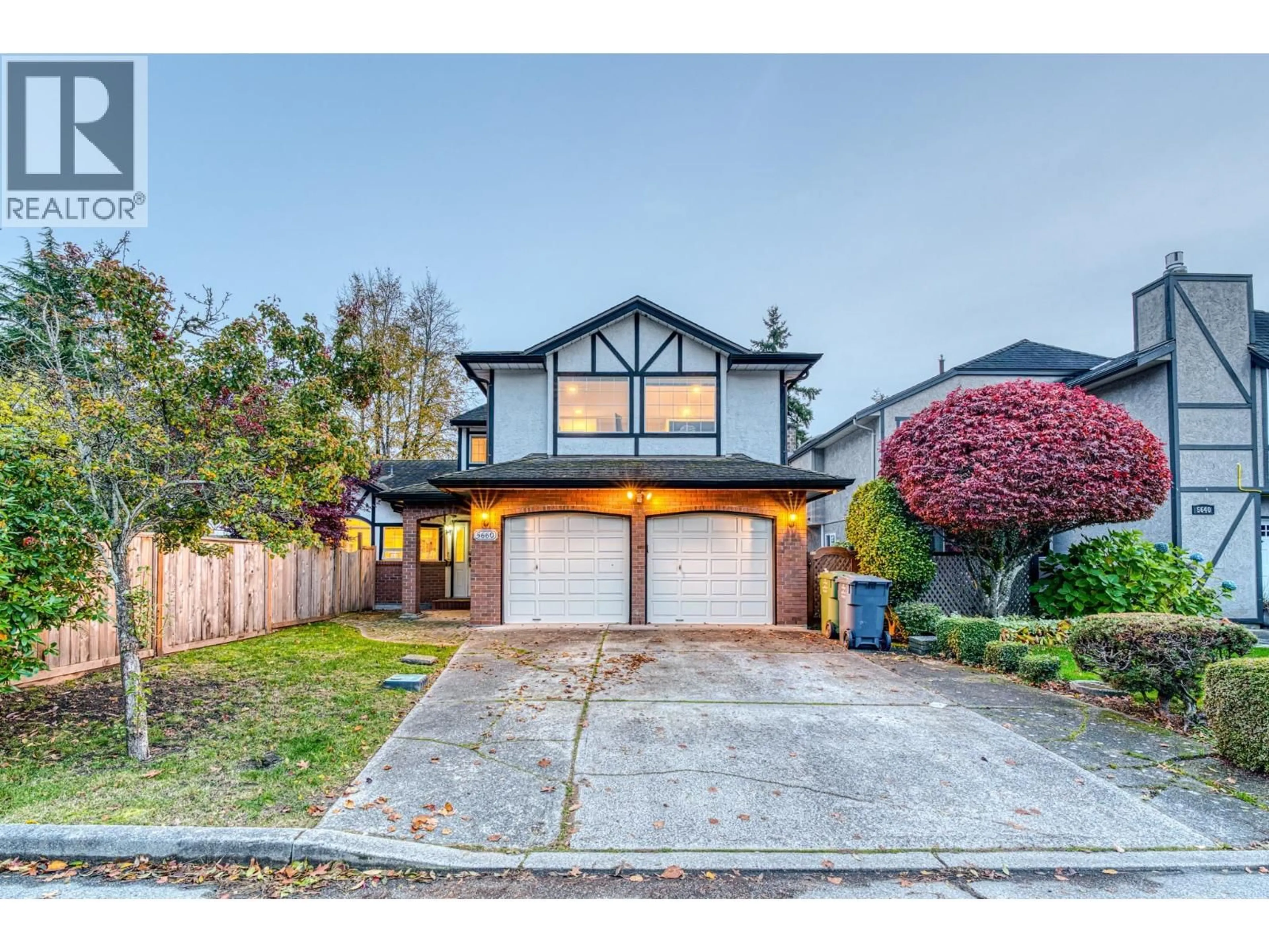 Home with vinyl exterior material, street for 5660 STEFANKO PLACE, Richmond British Columbia V7E5G2