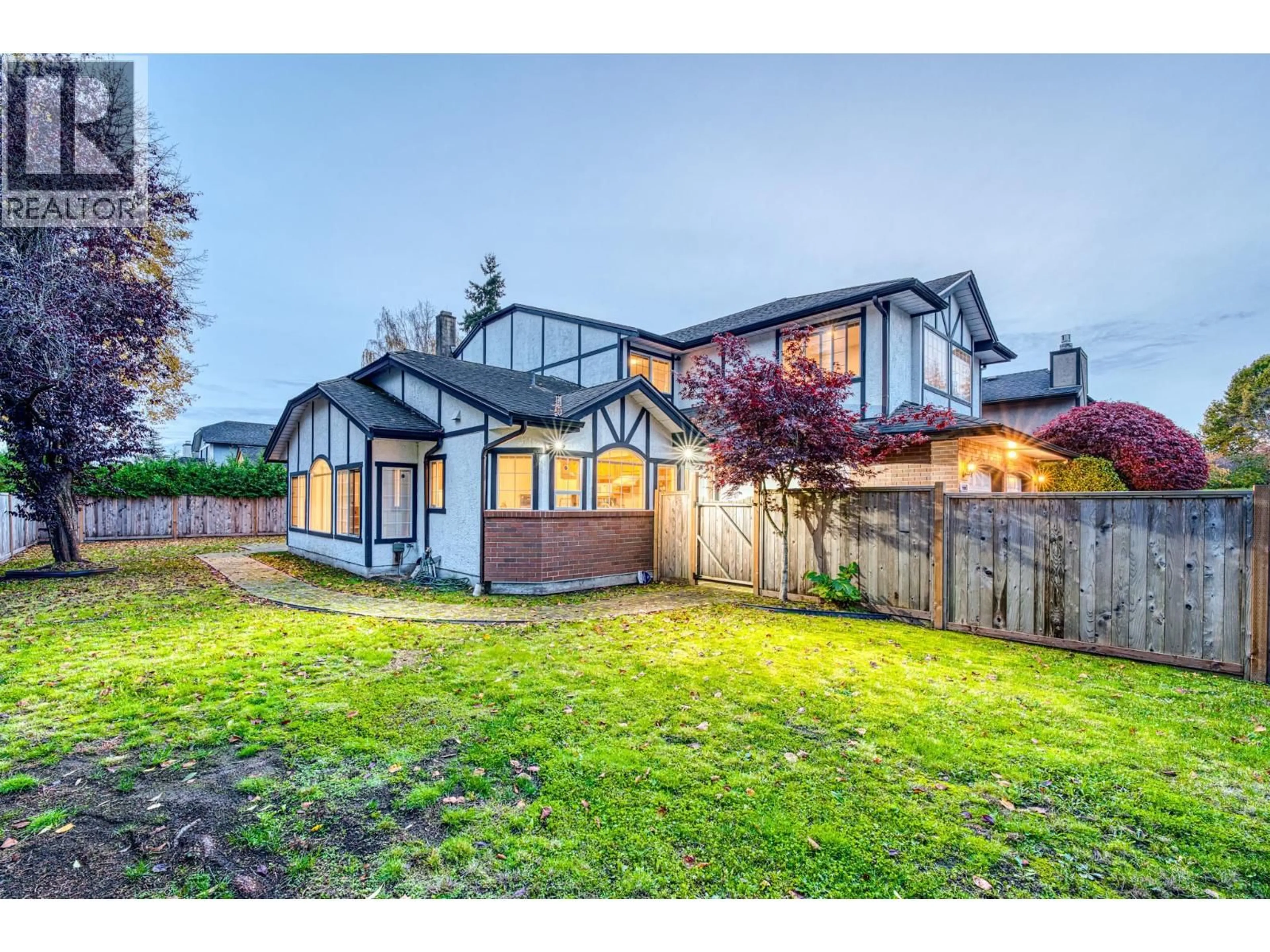 A pic from outside/outdoor area/front of a property/back of a property/a pic from drone, street for 5660 STEFANKO PLACE, Richmond British Columbia V7E5G2