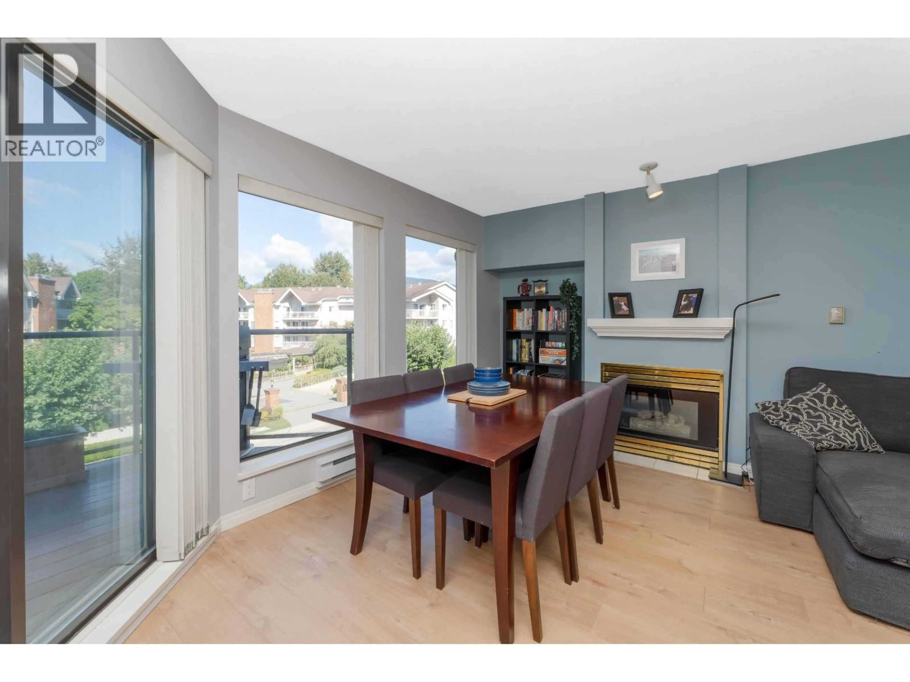 Dining room, wood/laminate floor for 302 - 2968 BURLINGTON DRIVE, Coquitlam British Columbia V3B7N4