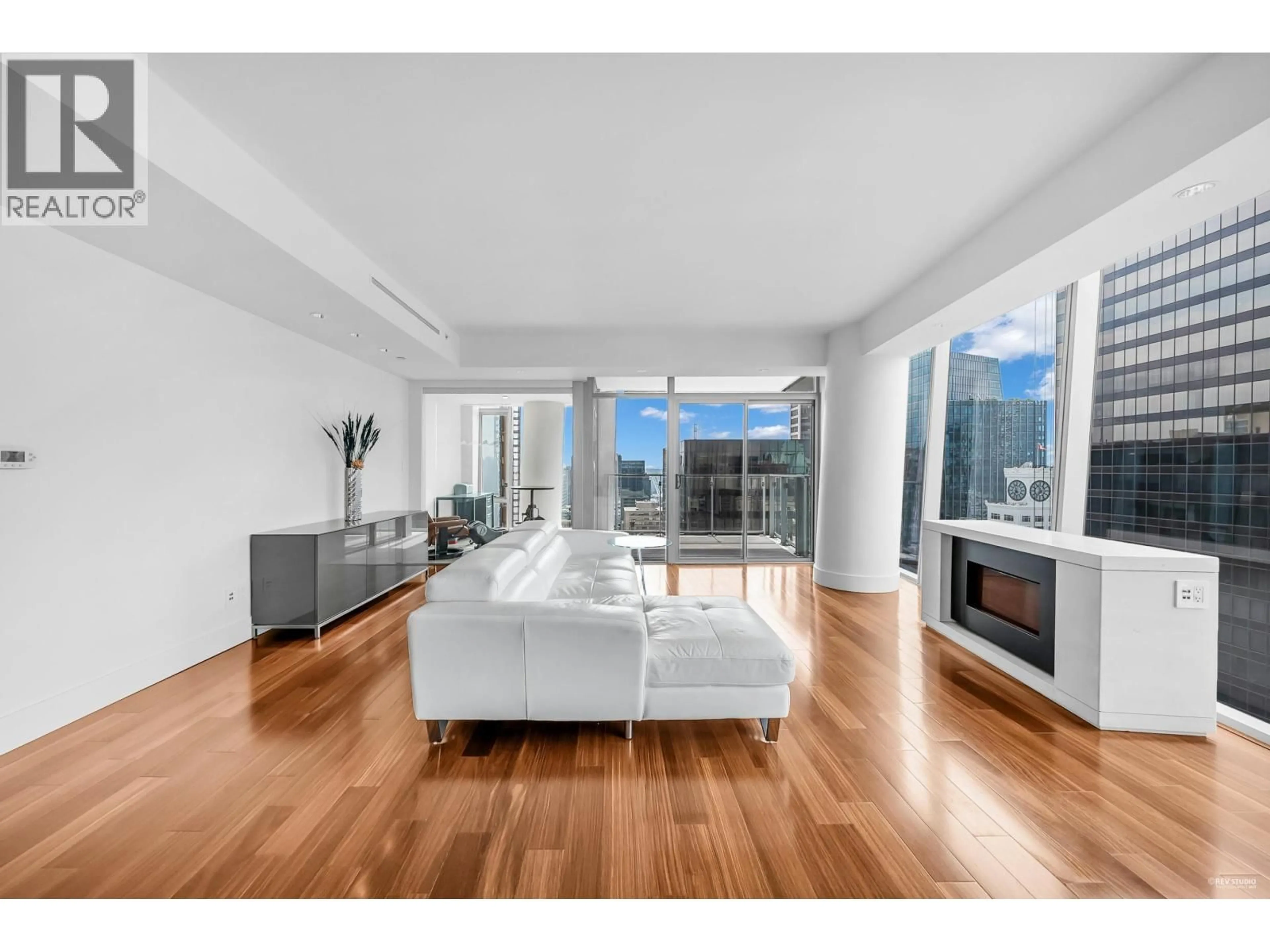 Unknown for 2405 - 667 HOWE STREET, Vancouver British Columbia V6C0B5