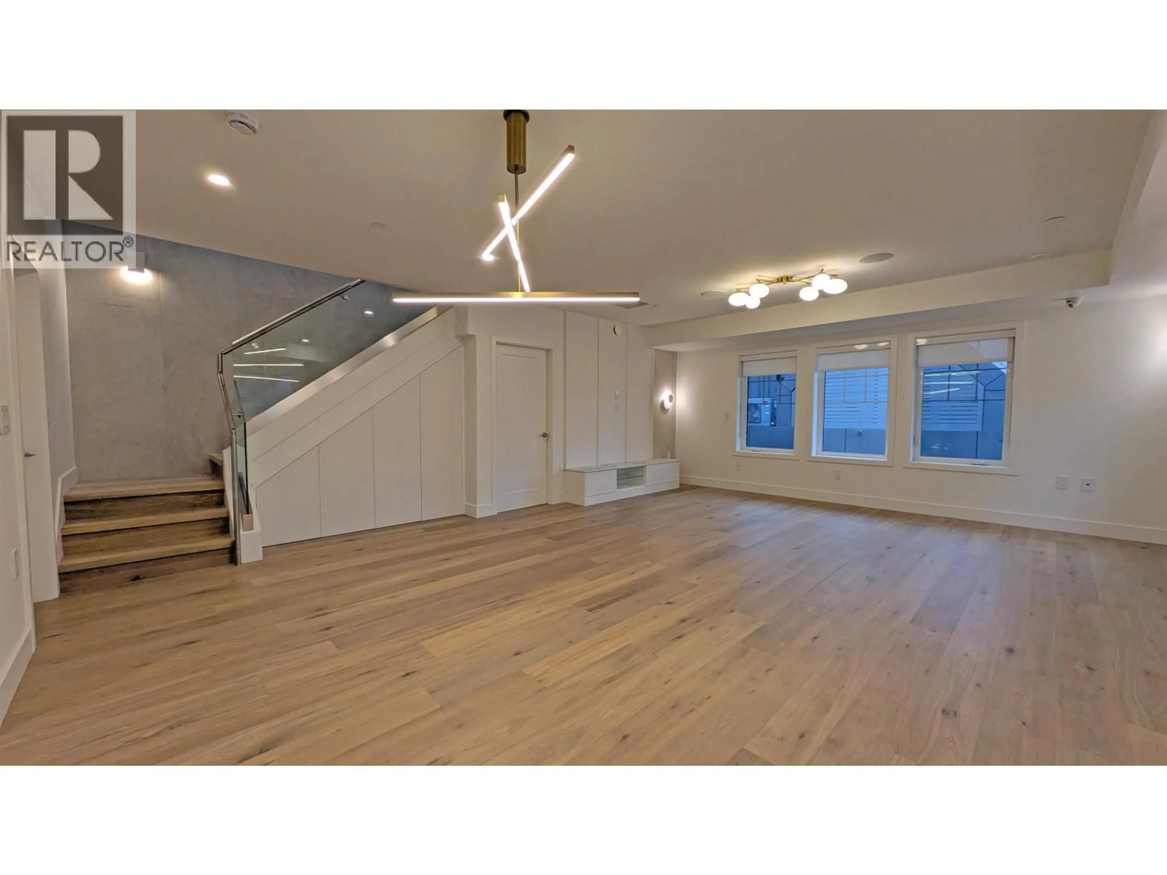 A pic of a room for 1139 33RD AVENUE, Vancouver British Columbia V6M1A3