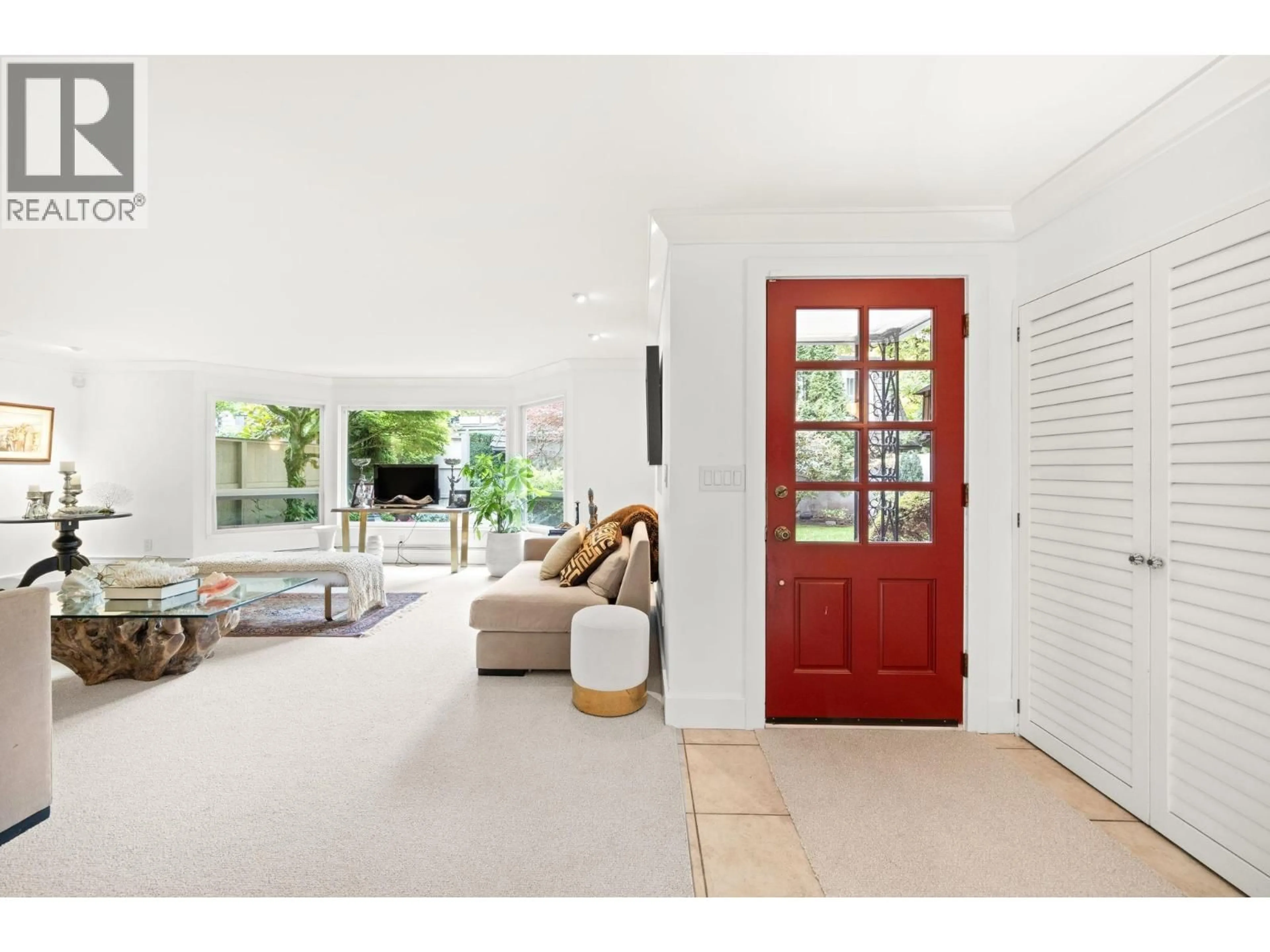 Indoor entryway for 1443 MCRAE AVENUE, Vancouver British Columbia V6H1V1