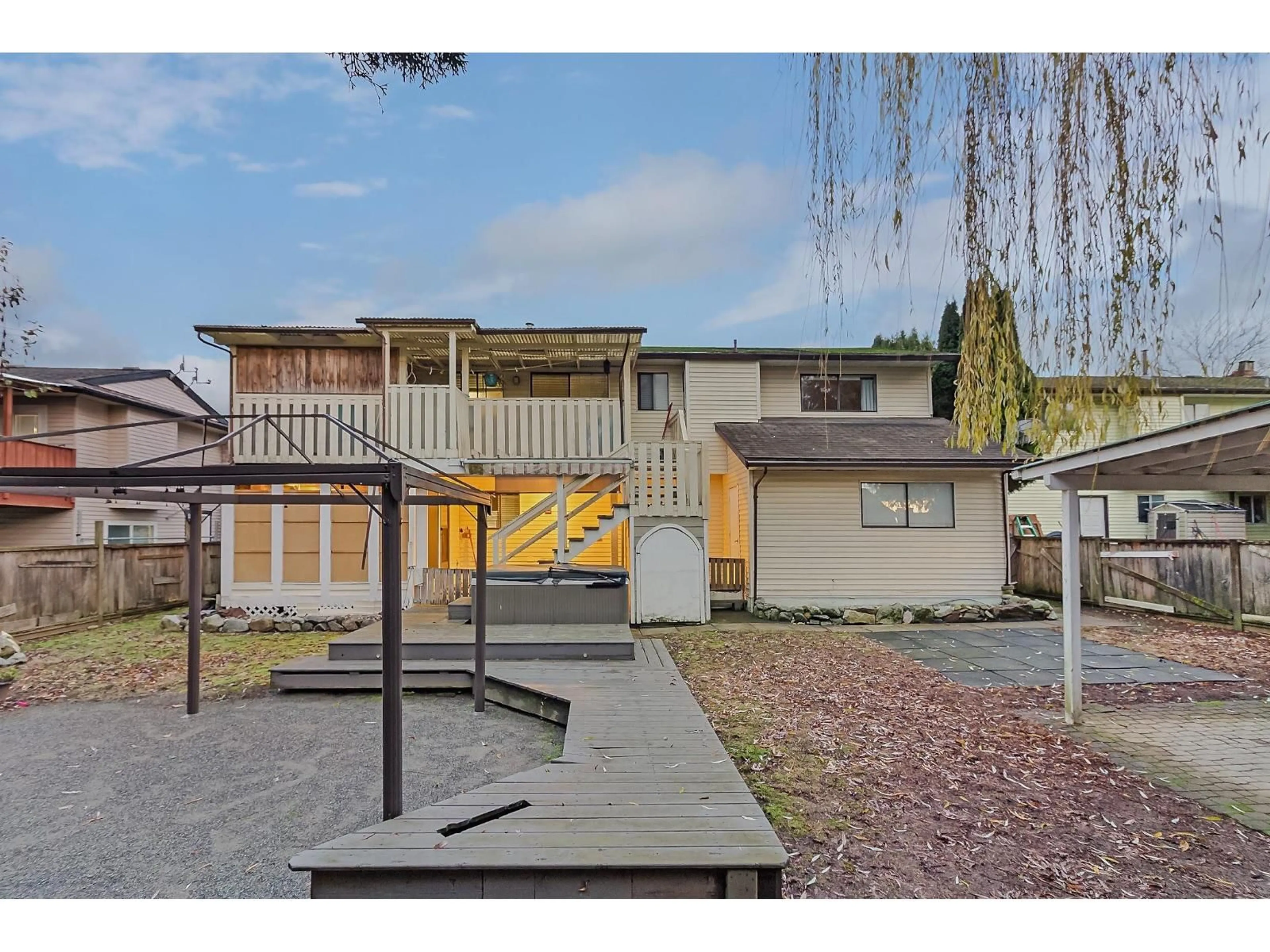 A pic from outside/outdoor area/front of a property/back of a property/a pic from drone, street for 3657 PERTH STREET, Abbotsford British Columbia V2S7A7
