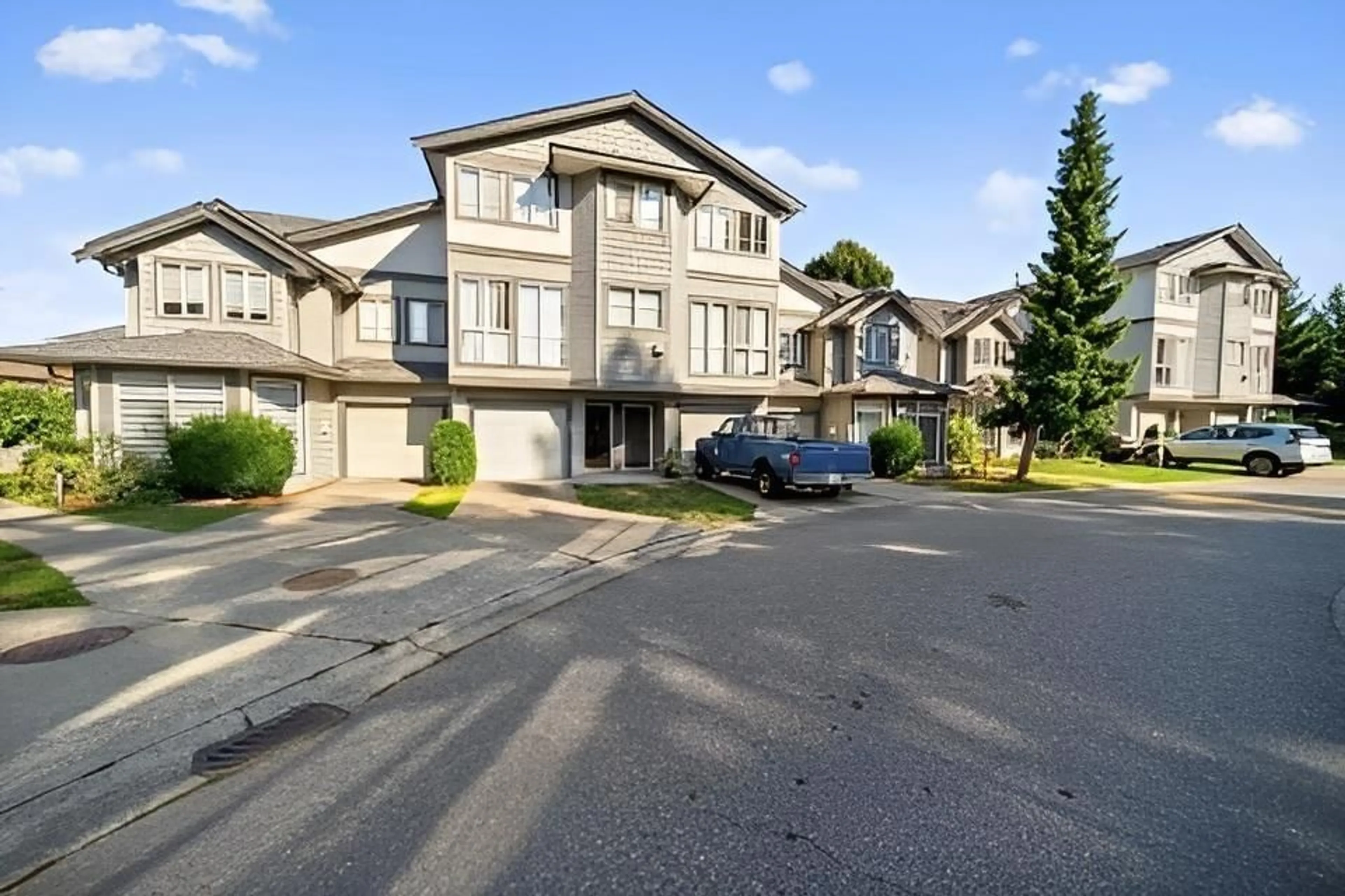 A pic from outside/outdoor area/front of a property/back of a property/a pic from drone, street for 43 - 7156 144 STREET, Surrey British Columbia V3W1V5