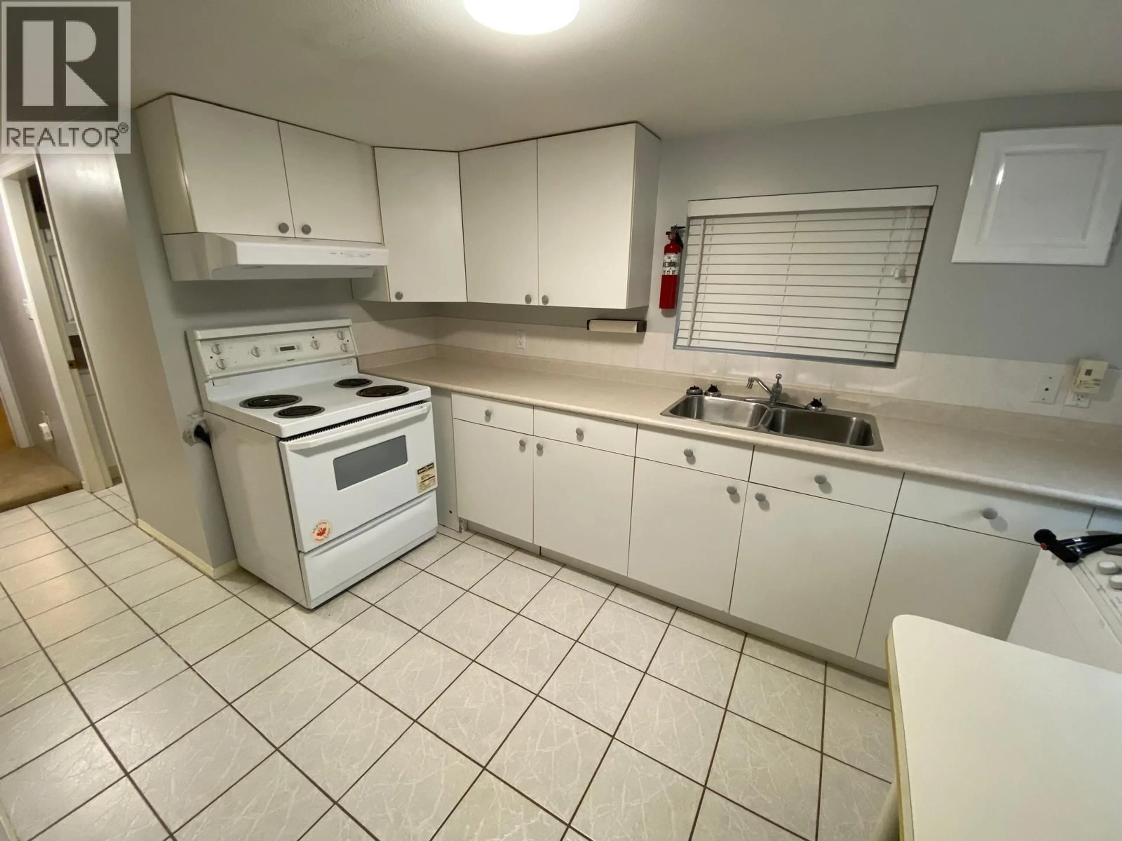 Standard kitchen, unknown for 1326 WINDERMERE STREET, Vancouver British Columbia V5K4K3