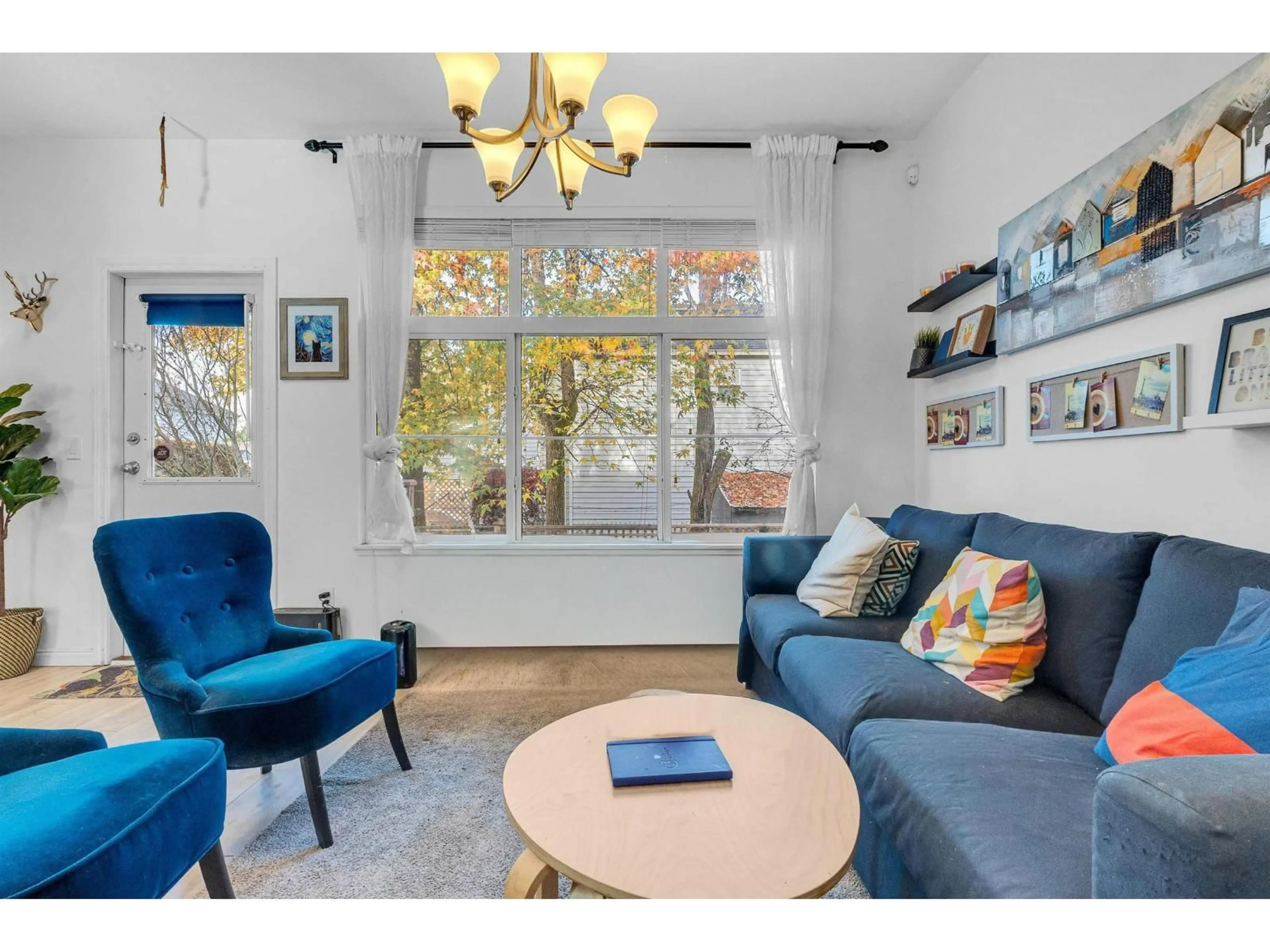 Living room with furniture, unknown for 67 - 7518 138 STREET, Surrey British Columbia V3W1S1