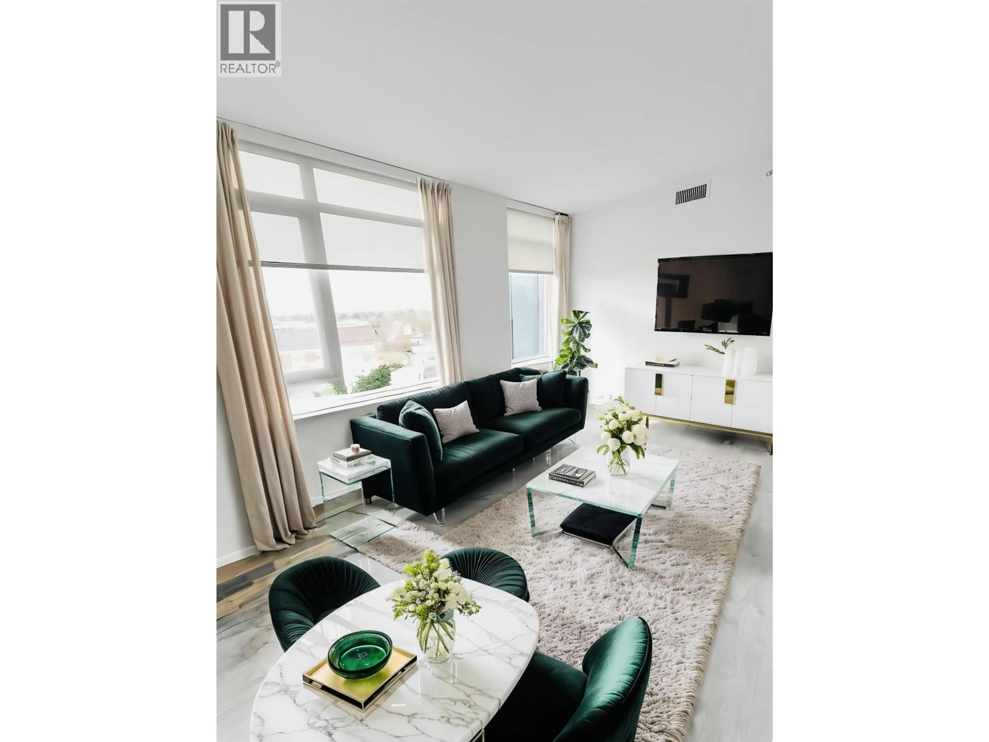 Living room with furniture, unknown for 702 - 6788 MINORU BOULEVARD, Richmond British Columbia V6Y0M6