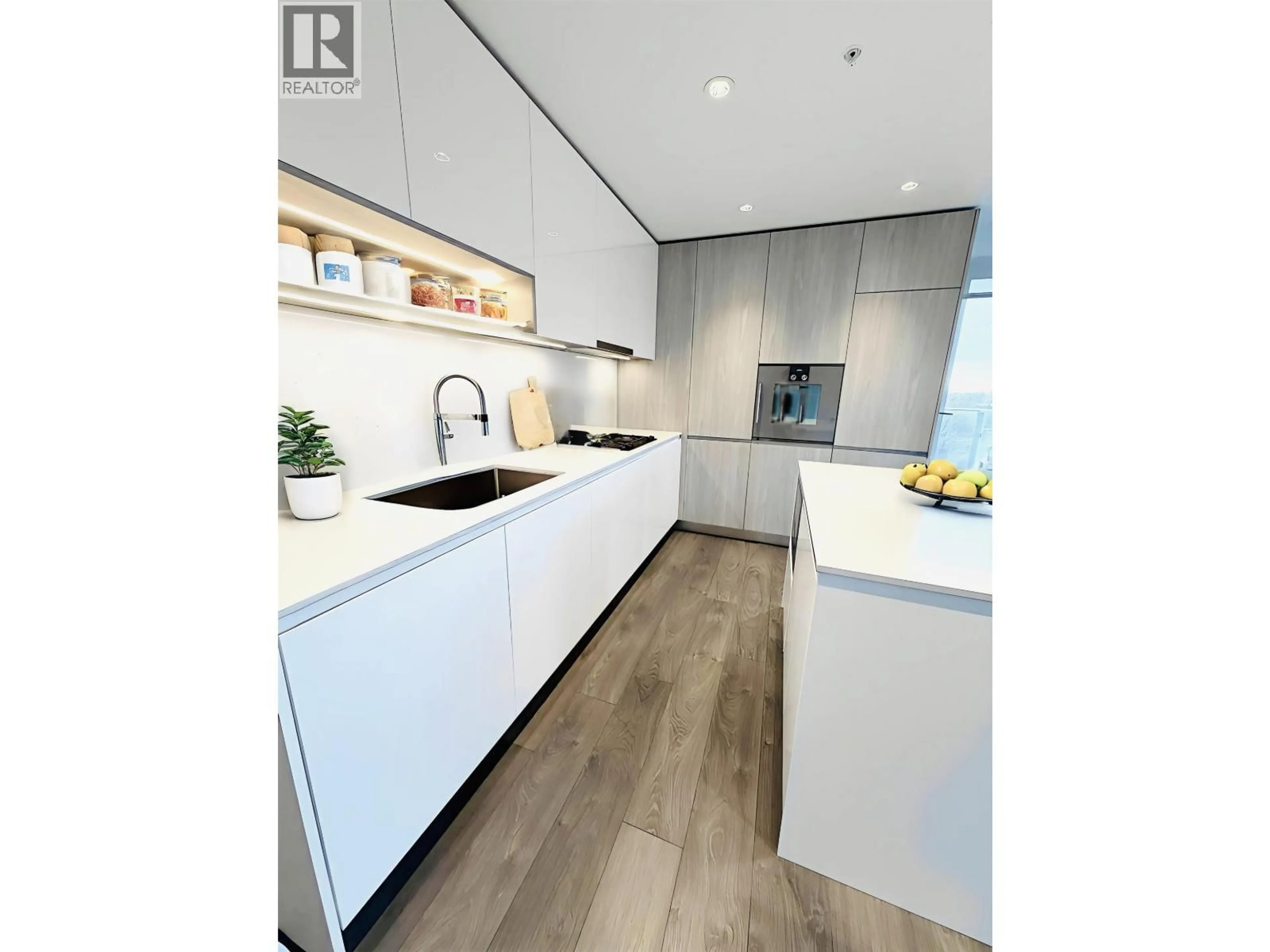 Open concept kitchen, unknown for 702 - 6788 MINORU BOULEVARD, Richmond British Columbia V6Y0M6