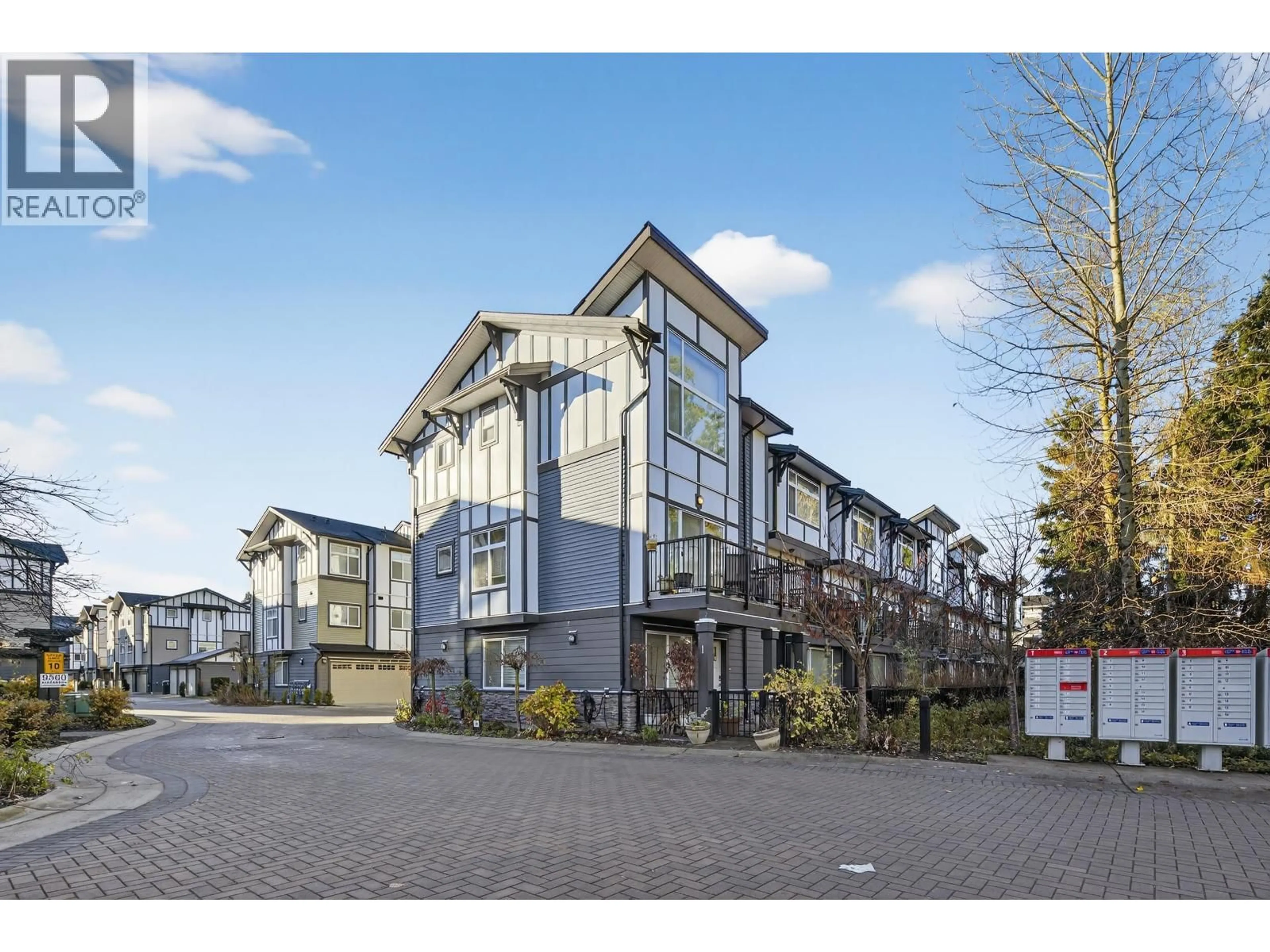 A pic from outside/outdoor area/front of a property/back of a property/a pic from drone, street for 4 - 9680 ALEXANDRA ROAD, Richmond British Columbia V6X0P2