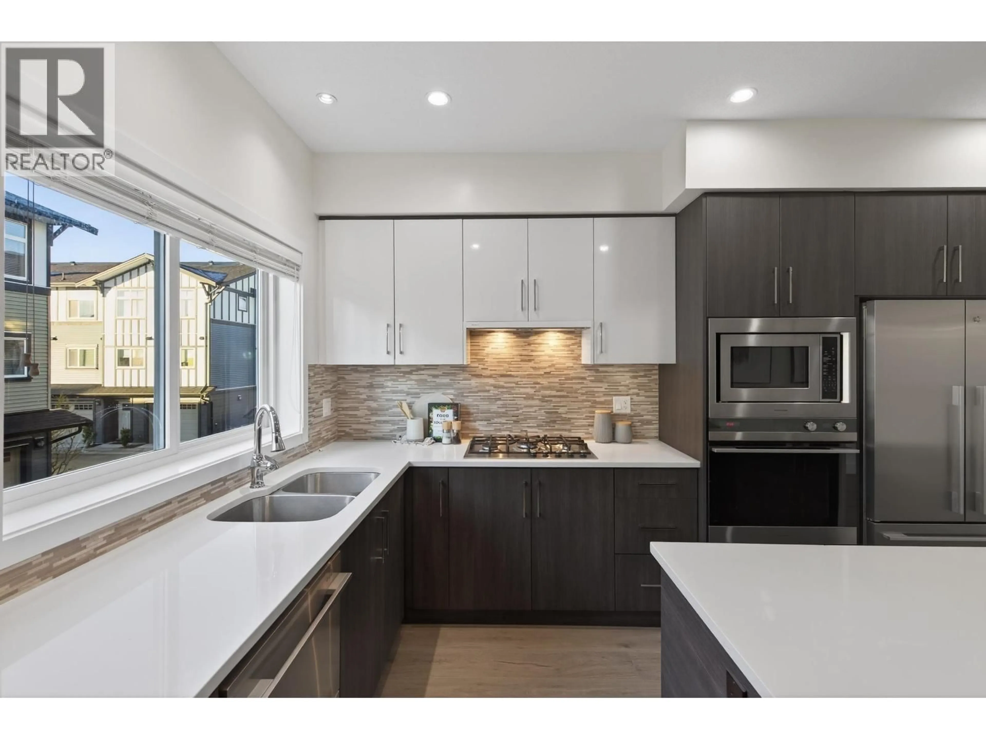 Contemporary kitchen, ceramic/tile floor for 4 - 9680 ALEXANDRA ROAD, Richmond British Columbia V6X0P2
