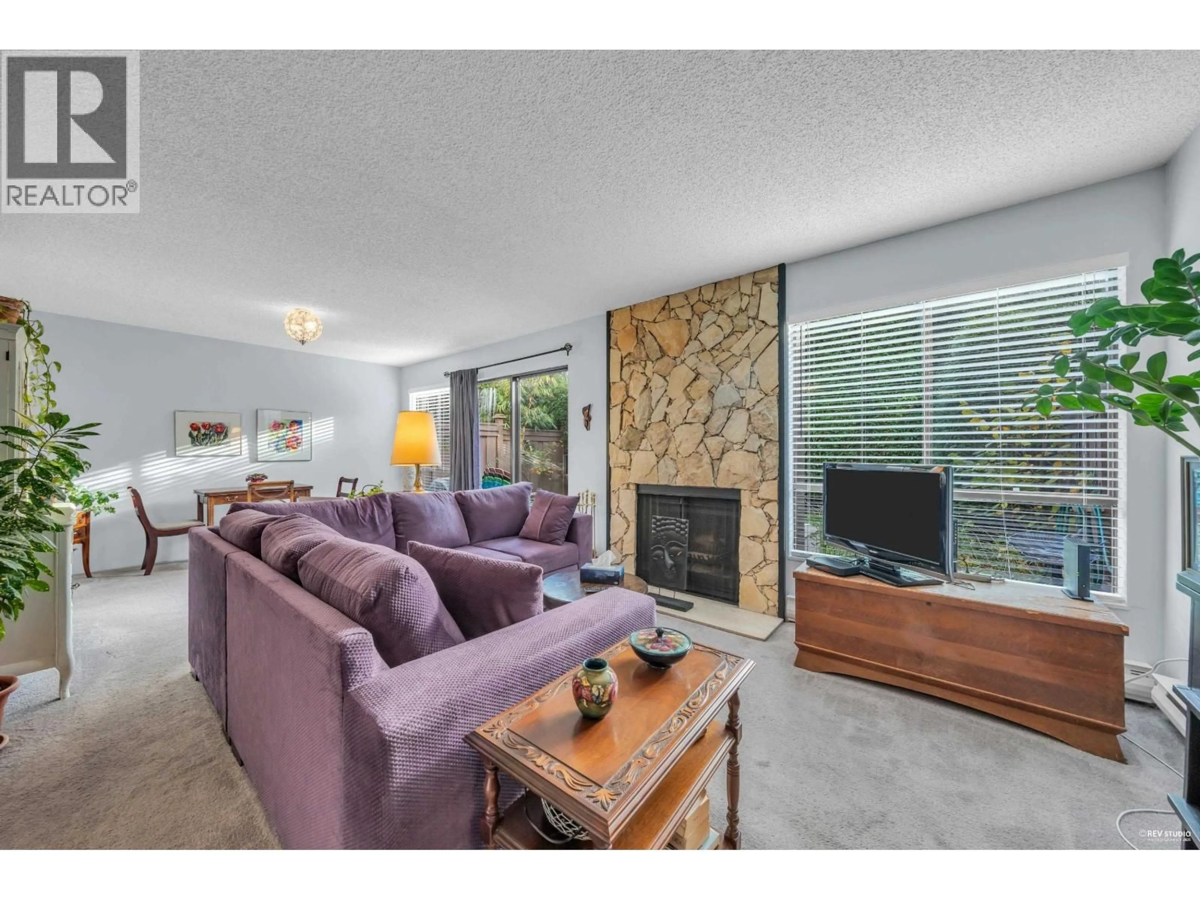 Living room with furniture, unknown for 1502 - 4900 FRANCIS ROAD, Richmond British Columbia V7C4R5