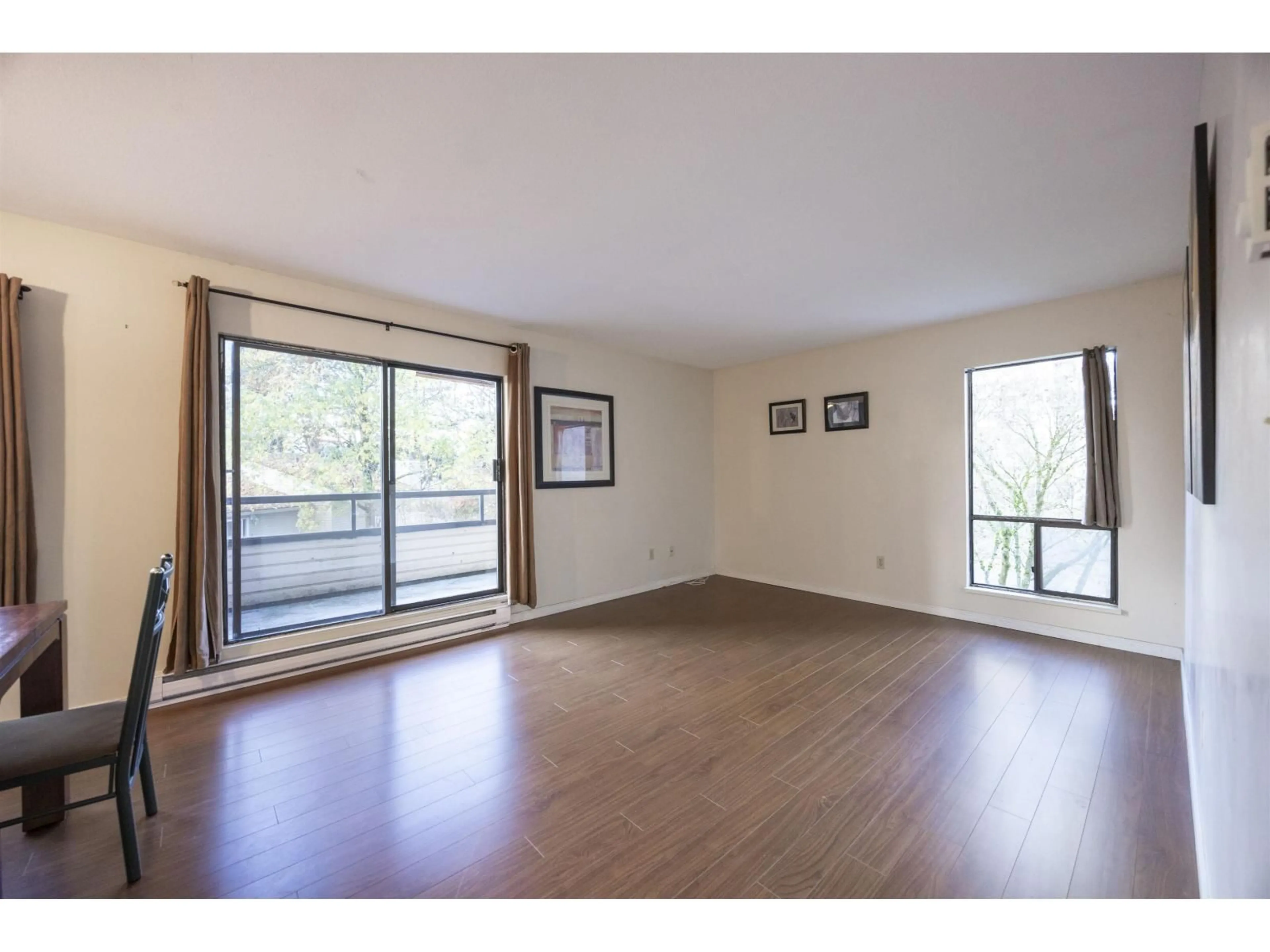 A pic of a room for 309 - 13344 102A AVENUE, Surrey British Columbia V3T5J7