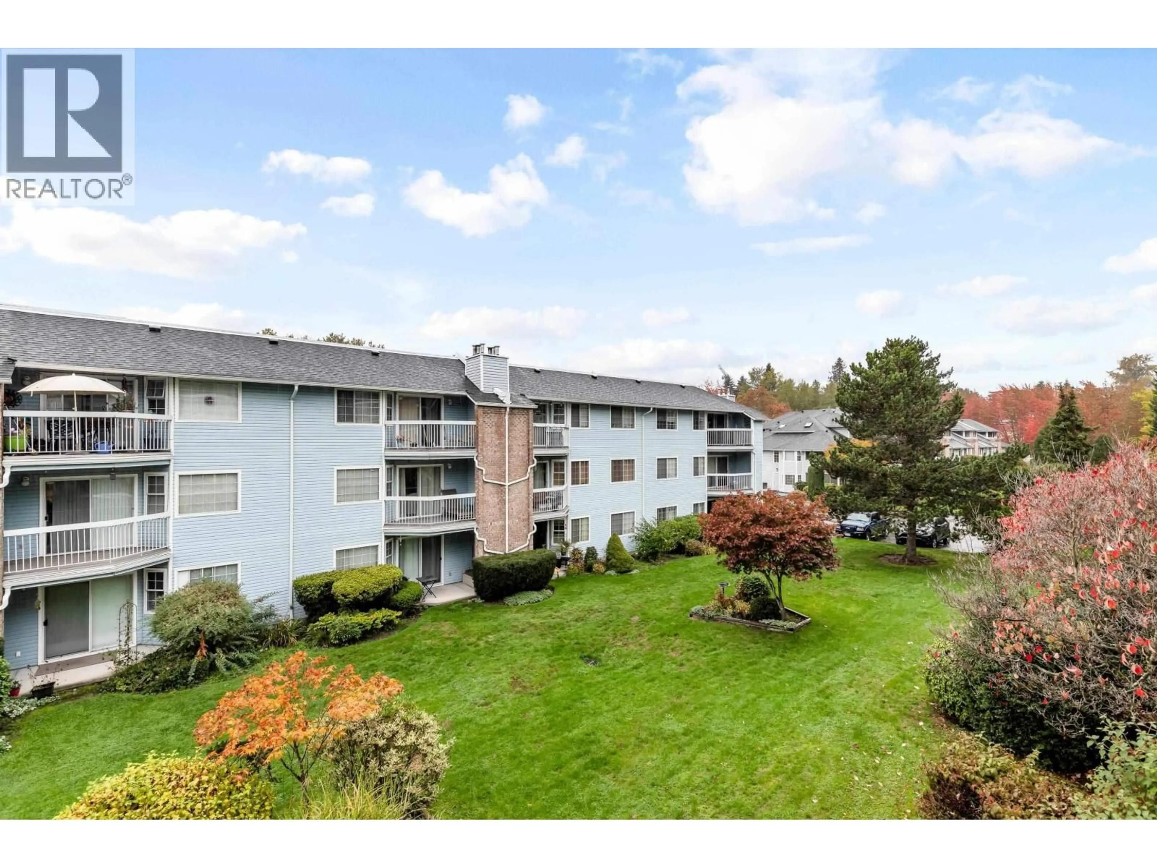 Unknown for 215 - 22514 116TH AVENUE, Maple Ridge British Columbia V2X0N8