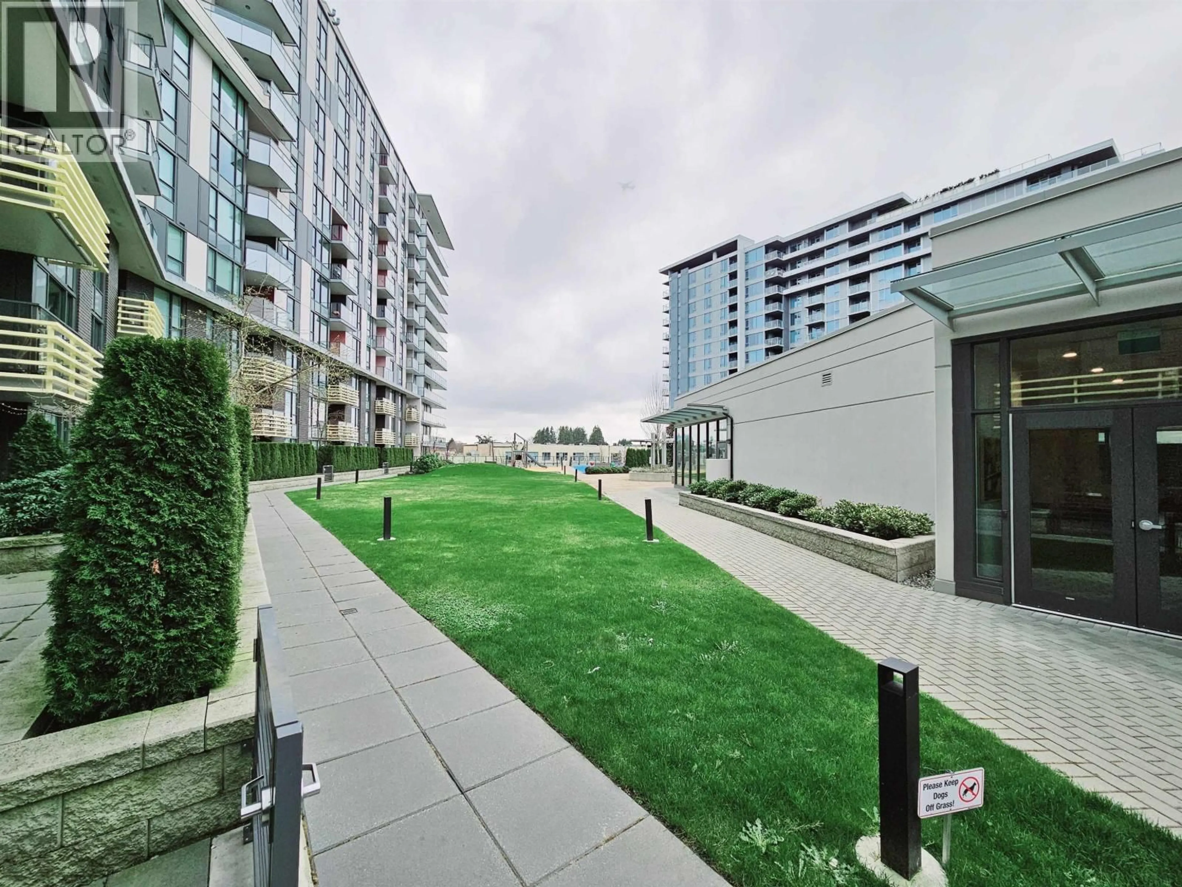 Patio, street for 307 - 3699 SEXSMITH ROAD, Richmond British Columbia V6X0W4