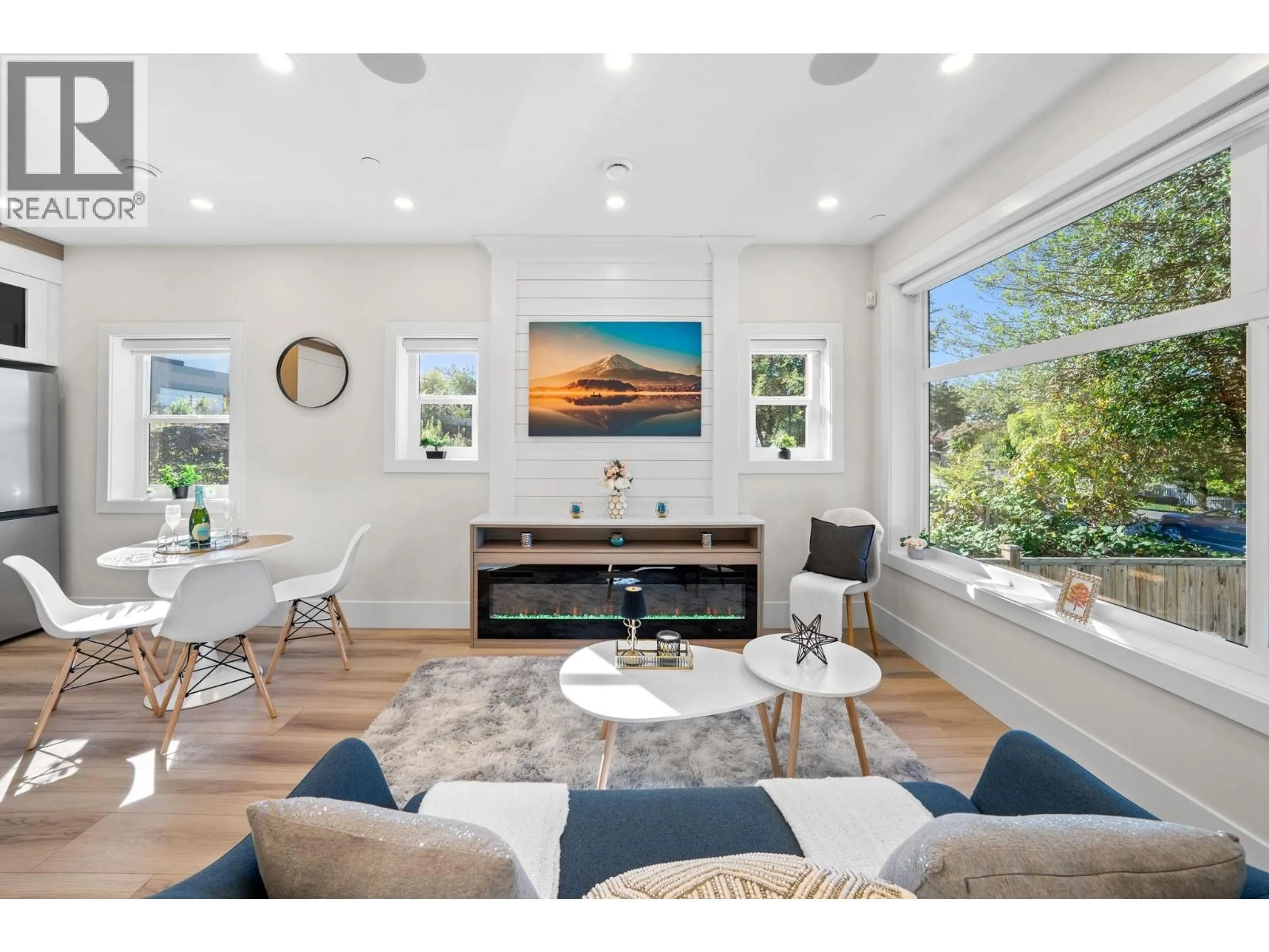 Living room with furniture, unknown for 4320 NANAIMO STREET, Vancouver British Columbia V5N5J1