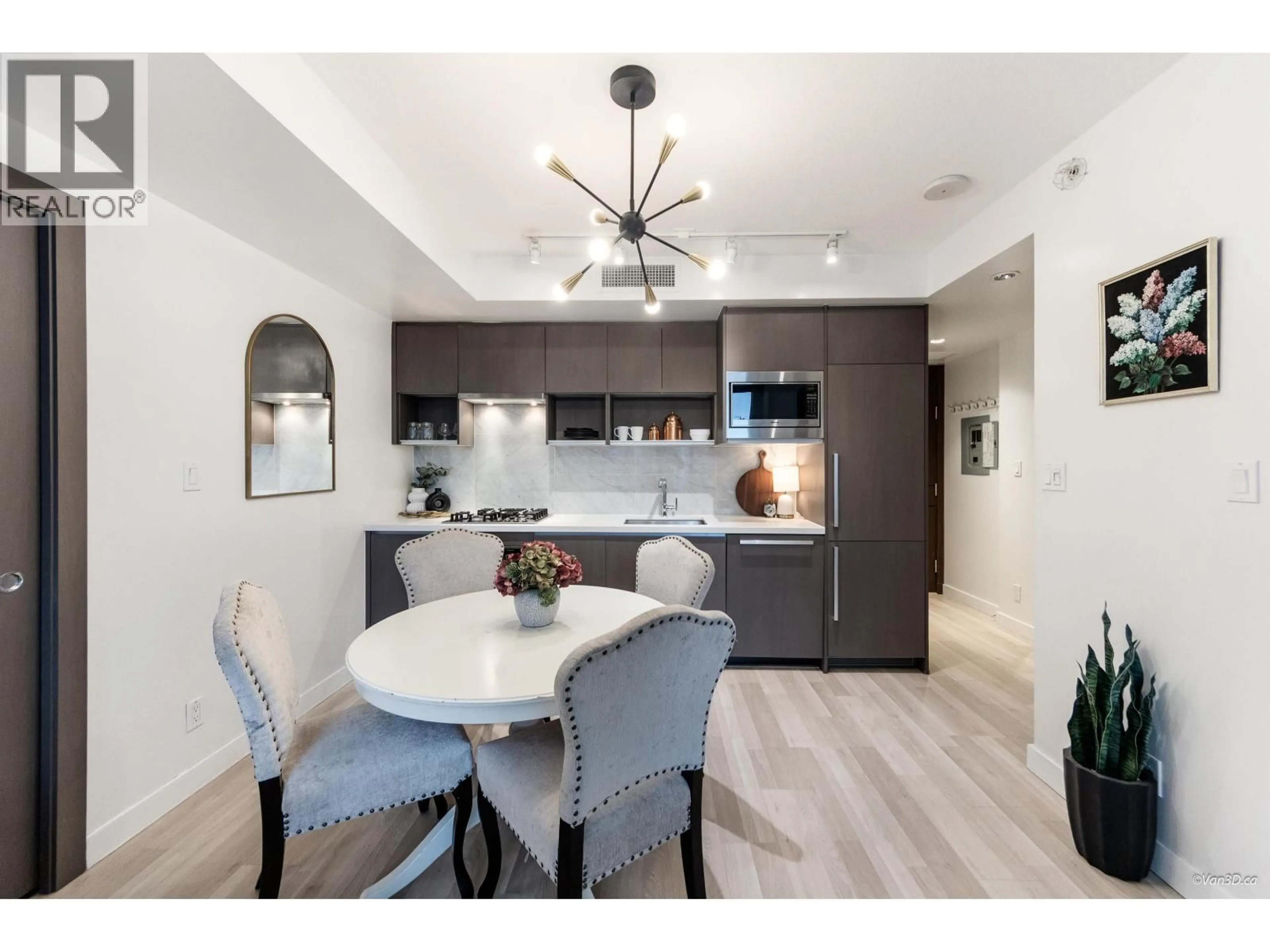 Open concept kitchen, unknown for 912 - 68 SMITHE STREET, Vancouver British Columbia V6B0P4
